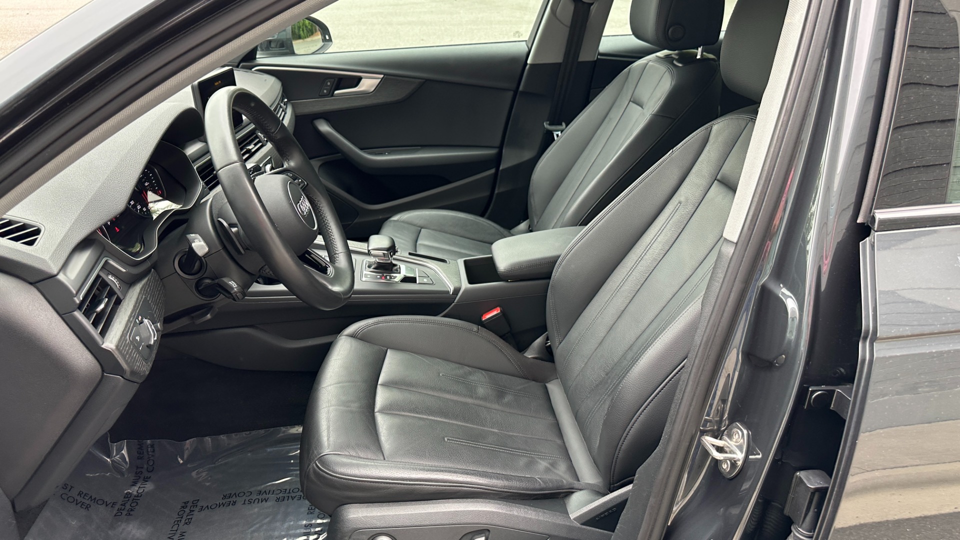 Used 2019 Audi A4 PREMIUM / AUDI BEAM RINGS / AUDI GUARD / LEATHER for sale $28,250 at Formula Imports in Charlotte NC 28227 11