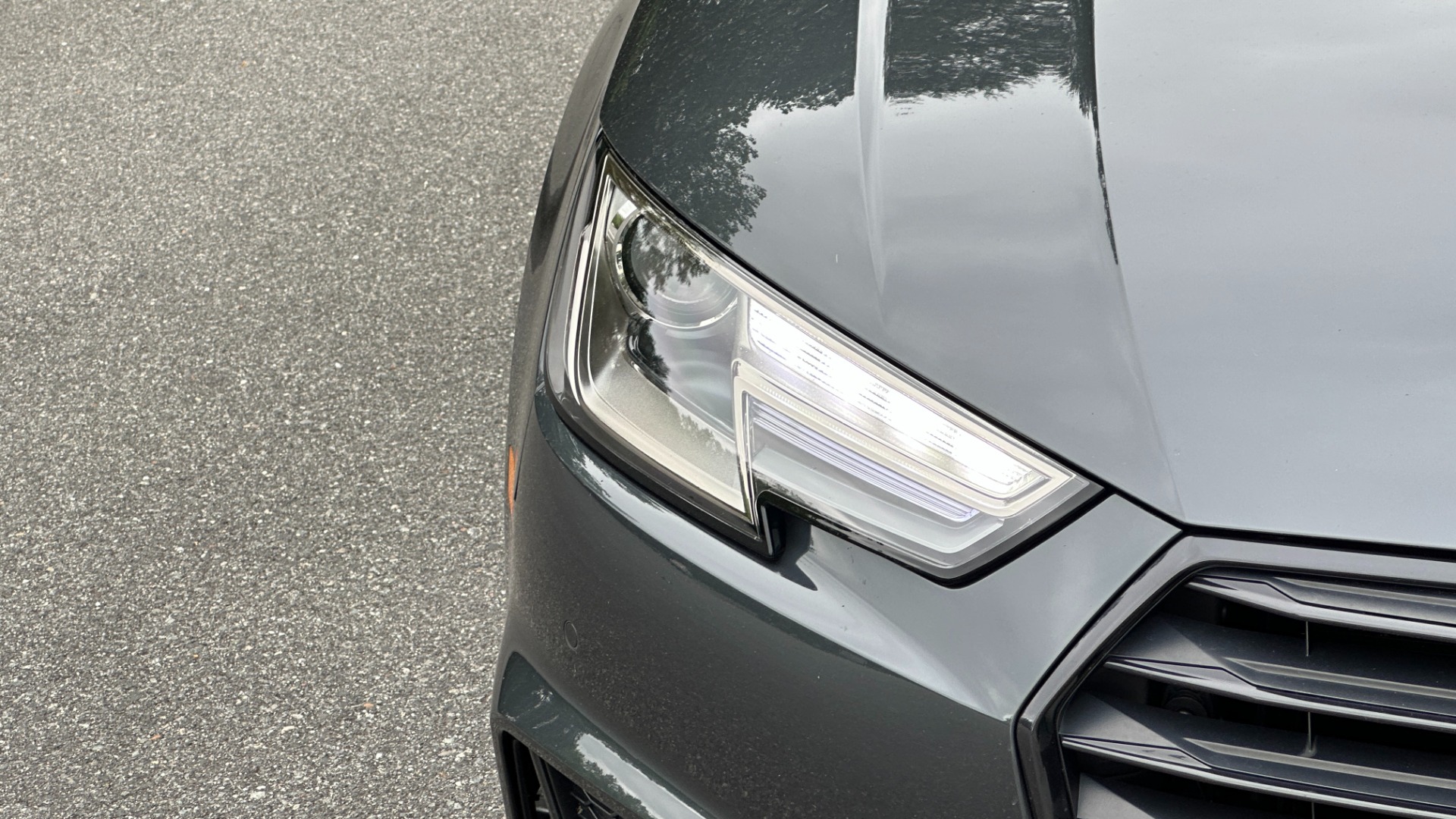 Used 2019 Audi A4 PREMIUM / AUDI BEAM RINGS / AUDI GUARD / LEATHER for sale $28,250 at Formula Imports in Charlotte NC 28227 35