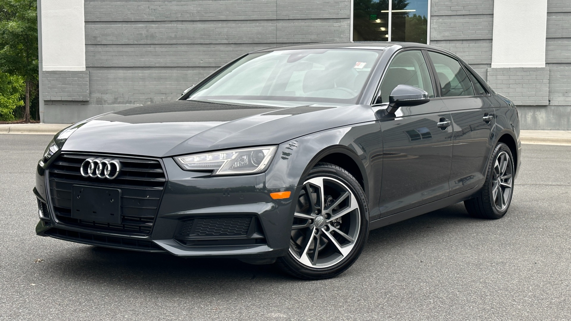 Used 2019 Audi A4 PREMIUM / AUDI BEAM RINGS / AUDI GUARD / LEATHER for sale $28,250 at Formula Imports in Charlotte NC 28227 39