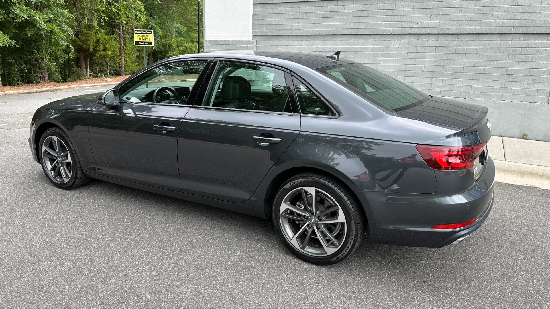 Used 2019 Audi A4 PREMIUM / AUDI BEAM RINGS / AUDI GUARD / LEATHER for sale $28,250 at Formula Imports in Charlotte NC 28227 4