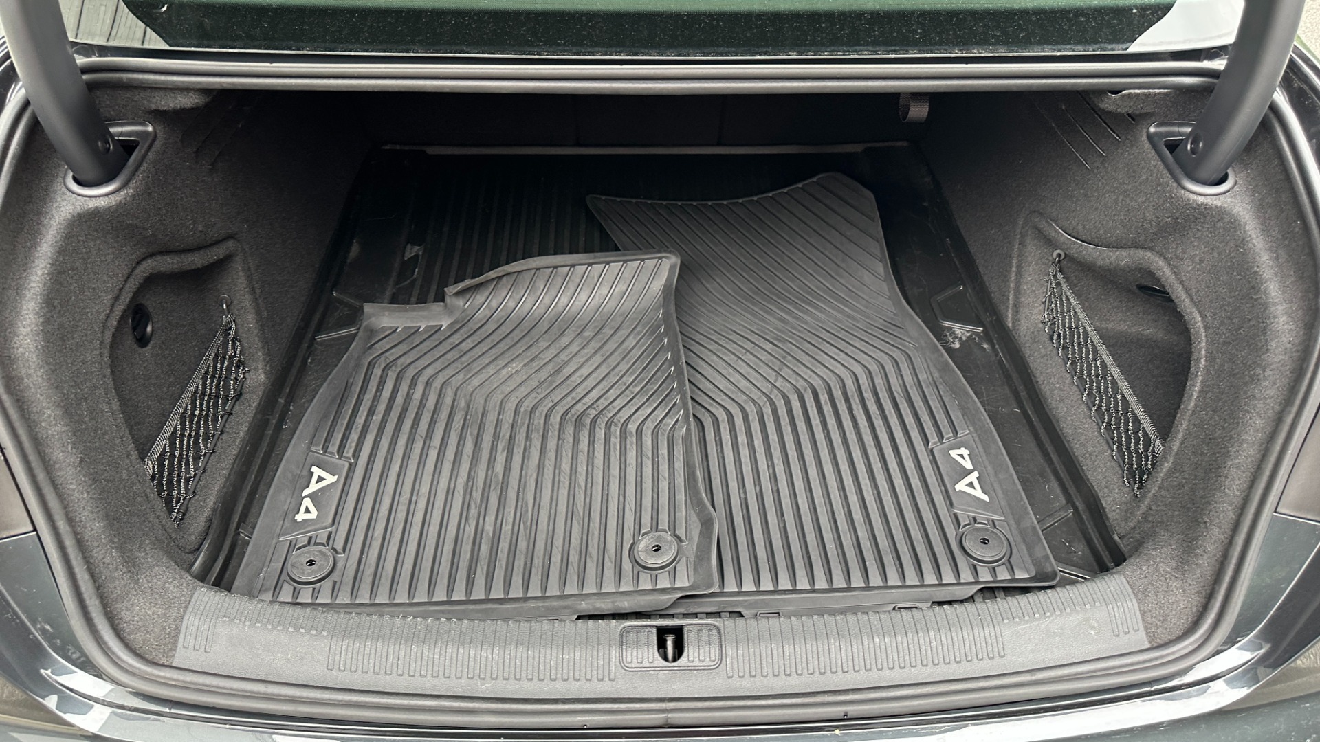 Used 2019 Audi A4 PREMIUM / AUDI BEAM RINGS / AUDI GUARD / LEATHER for sale $28,250 at Formula Imports in Charlotte NC 28227 41