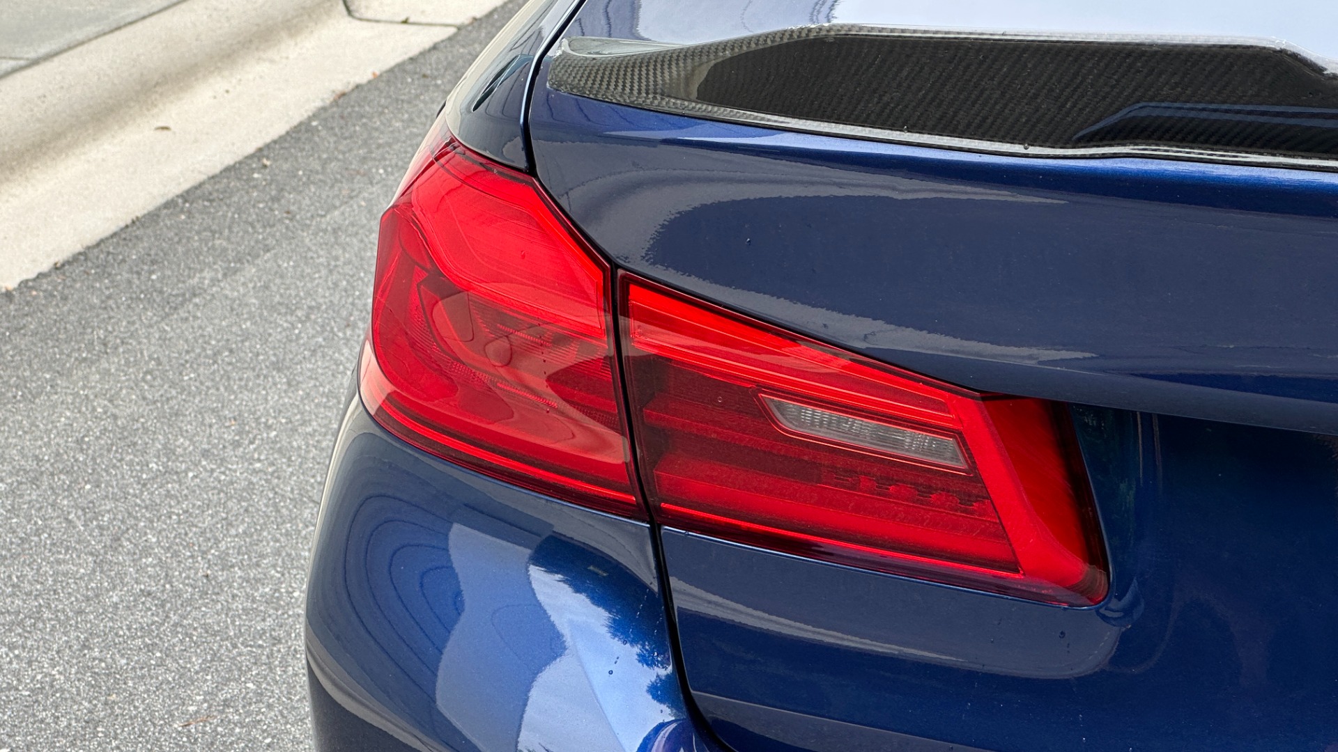 Used 2019 BMW 5 Series 530i / LIGHTING PACKAGE / CONVENIENCE PACKAGE / 19IN WHEELS for sale Sold at Formula Imports in Charlotte NC 28227 37