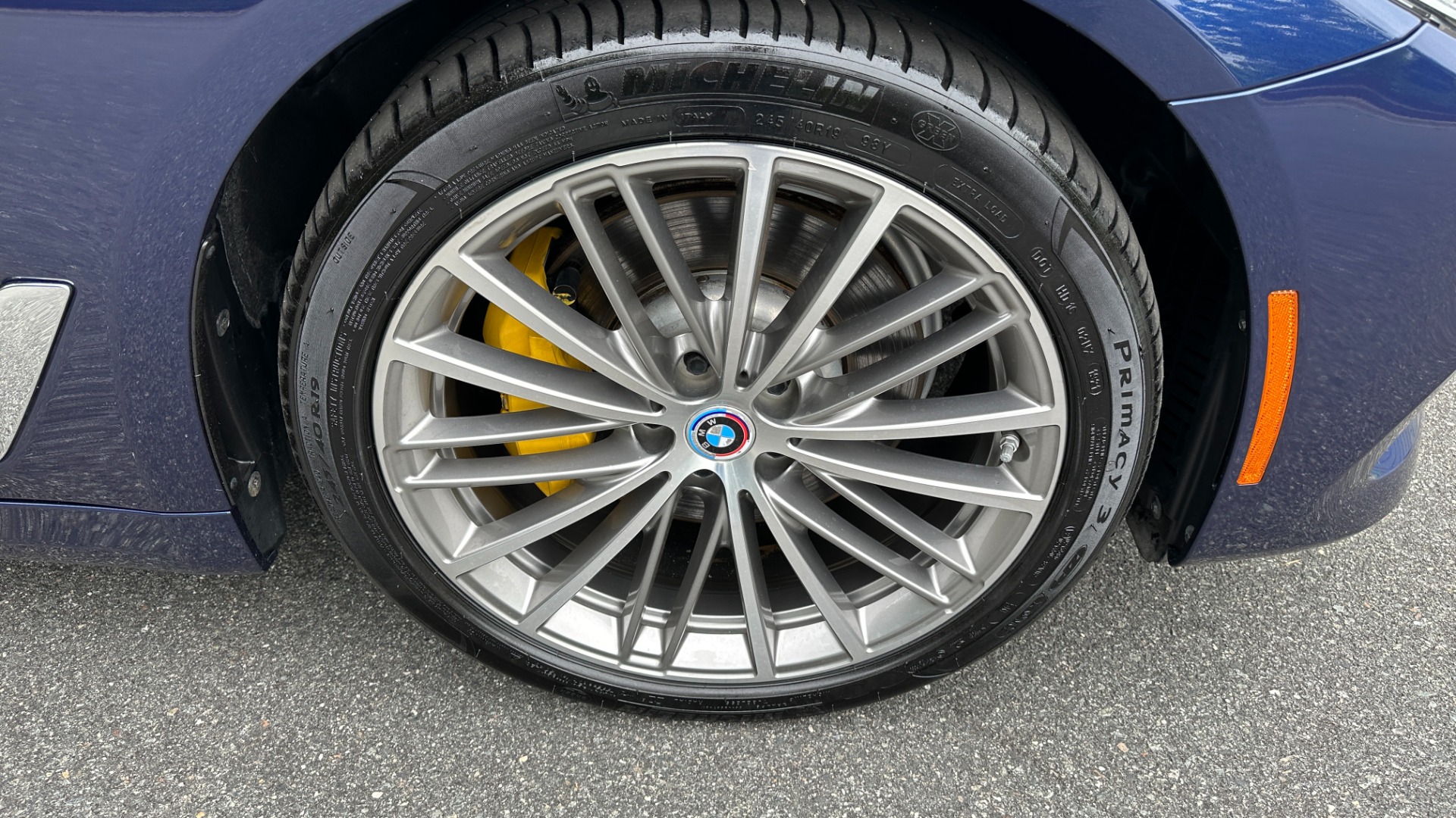 Used 2019 BMW 5 Series 530i / LIGHTING PACKAGE / CONVENIENCE PACKAGE / 19IN WHEELS for sale Sold at Formula Imports in Charlotte NC 28227 44