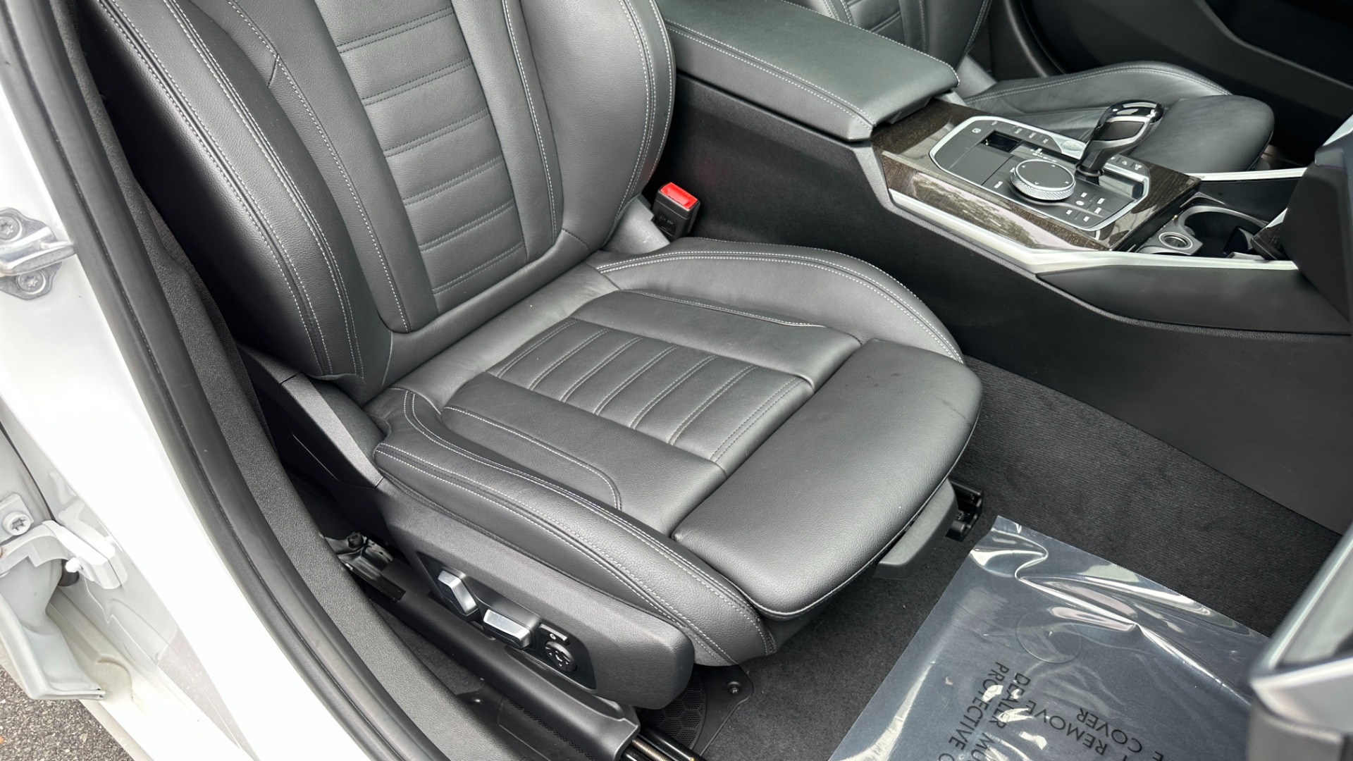 Used 2019 BMW 3 Series 330i xDrive / PREMIUM / LEATHER / EXECUTIVE / REMOTE START for sale $30,995 at Formula Imports in Charlotte NC 28227 32