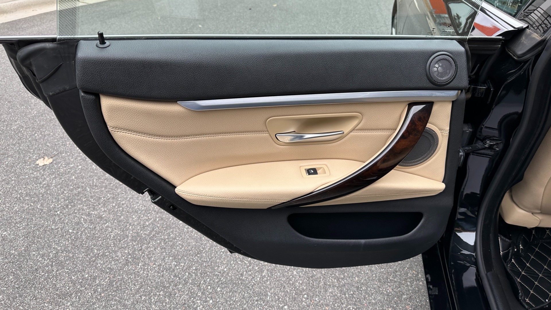 Used 2019 BMW 4 Series 430i xDrive / DAKOTA LEATHER / HARMAN KARDON / CONVENIENCE PKG / BLIND SPOT for sale $30,482 at Formula Imports in Charlotte NC 28227 23