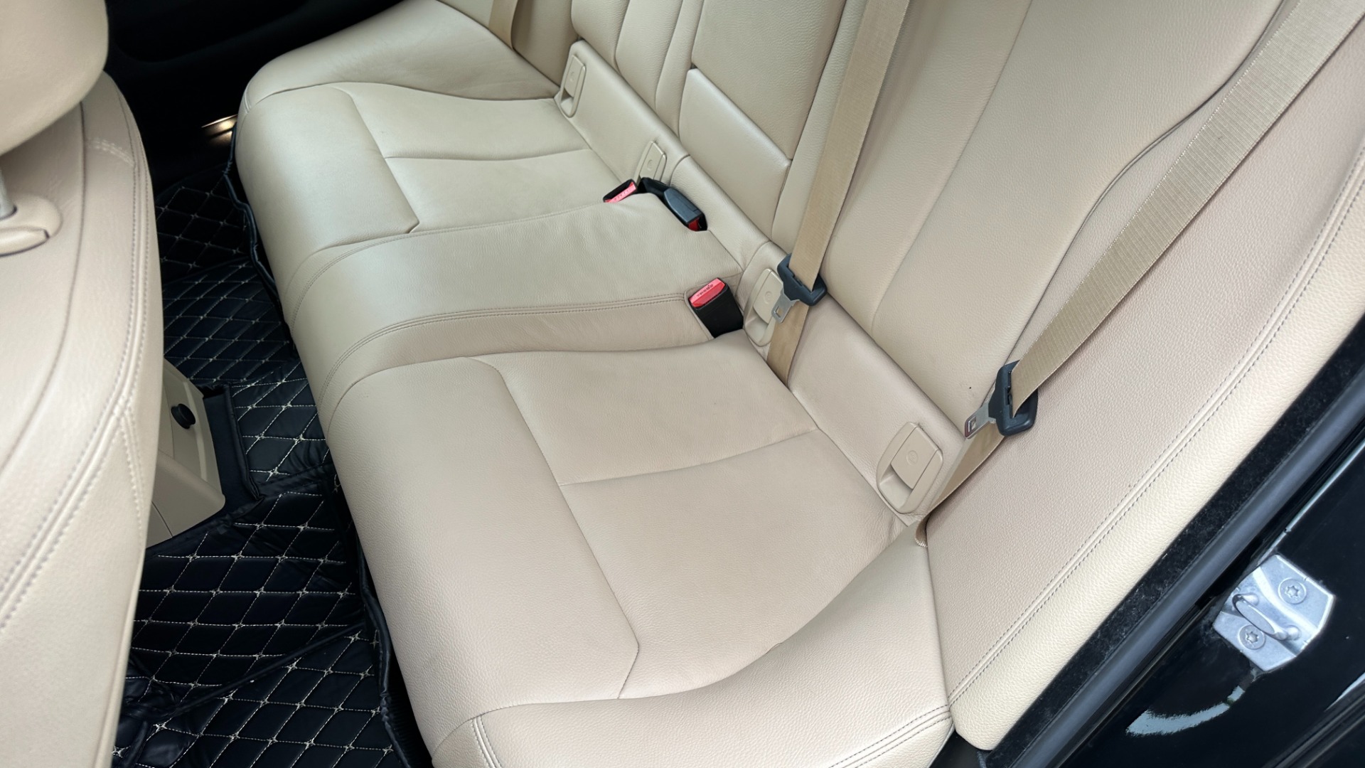 Used 2019 BMW 4 Series 430i xDrive / DAKOTA LEATHER / HARMAN KARDON / CONVENIENCE PKG / BLIND SPOT for sale $30,482 at Formula Imports in Charlotte NC 28227 26