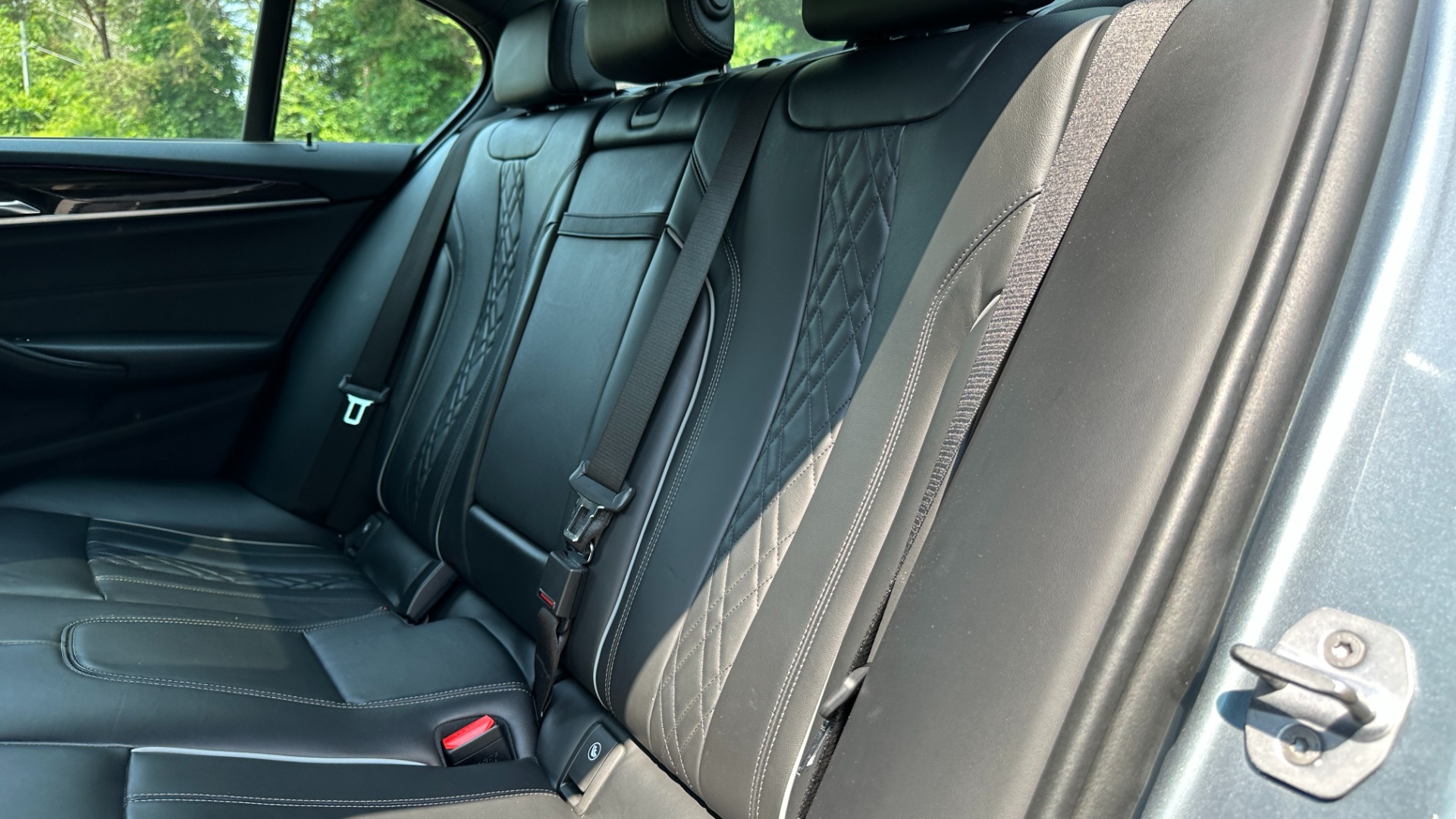 Used 2019 BMW 5 Series 540i xDRIVE / M SPORT / PREMIUM / DRIVER ASSIST / HK SOUND for sale $33,995 at Formula Imports in Charlotte NC 28227 25
