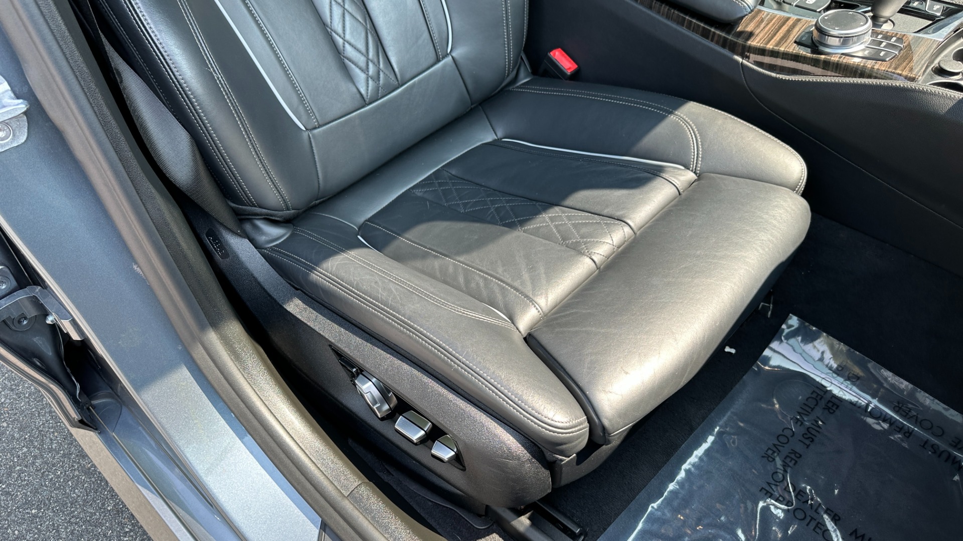 Used 2019 BMW 5 Series 540i xDRIVE / M SPORT / PREMIUM / DRIVER ASSIST / HK SOUND for sale $33,995 at Formula Imports in Charlotte NC 28227 33