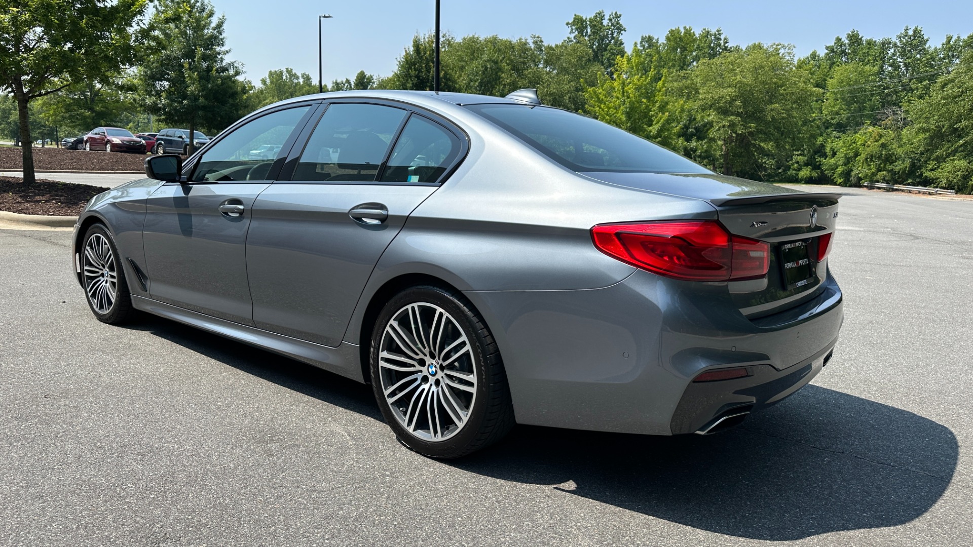 Used 2019 BMW 5 Series 540i xDRIVE / M SPORT / PREMIUM / DRIVER ASSIST / HK SOUND for sale $33,995 at Formula Imports in Charlotte NC 28227 4