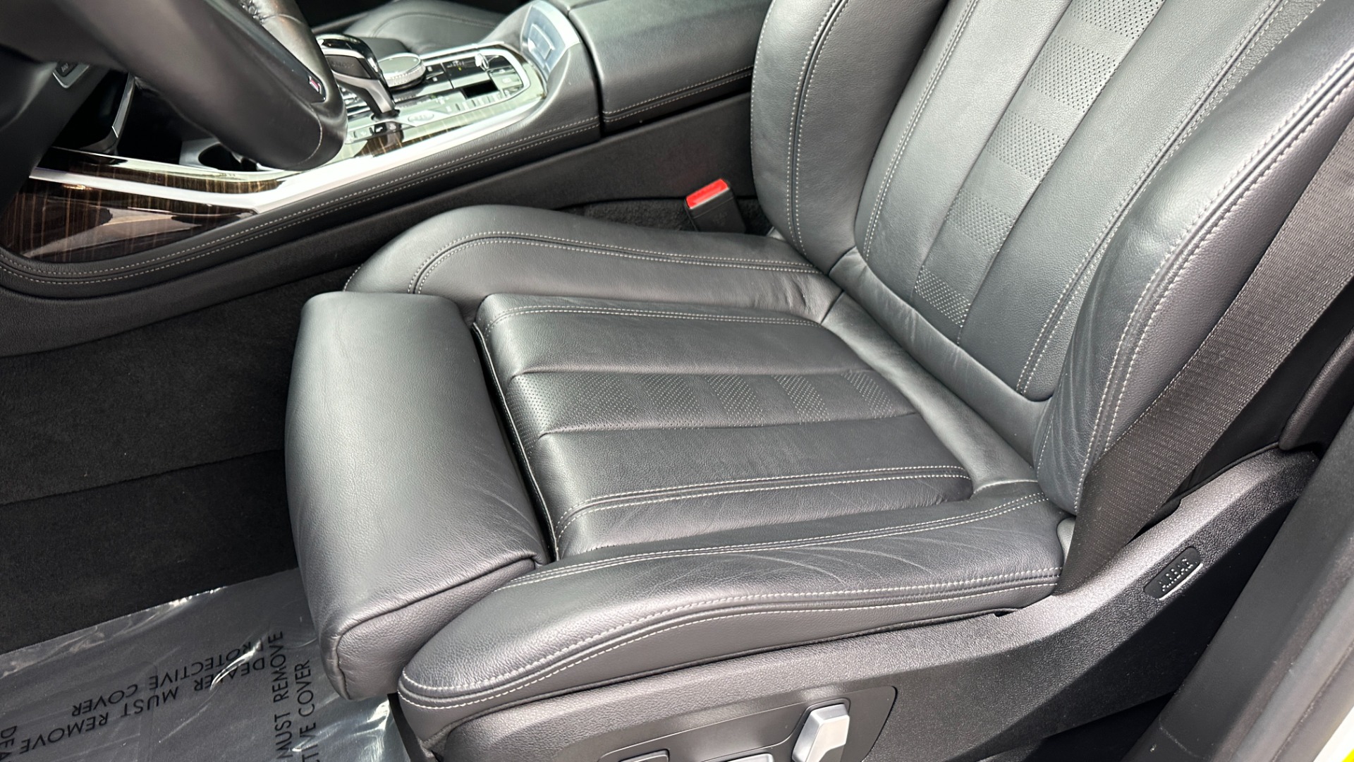 Used 2020 BMW X7 xDrive40i / 22IN WHEELS / CAPTAIN CHAIRS / M SPORT / PREMIUM PKG for sale $59,995 at Formula Imports in Charlotte NC 28227 14