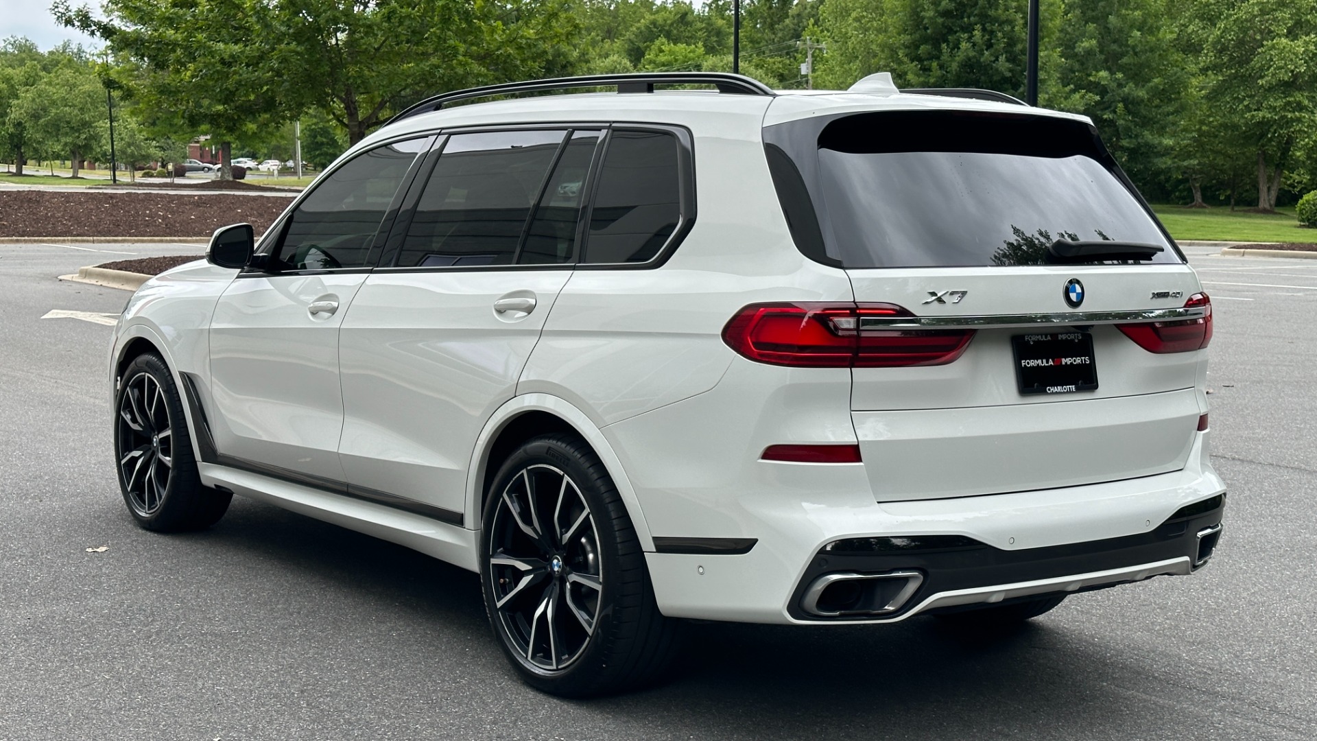 Used 2020 BMW X7 xDrive40i / 22IN WHEELS / CAPTAIN CHAIRS / M SPORT / PREMIUM PKG for sale $59,995 at Formula Imports in Charlotte NC 28227 7