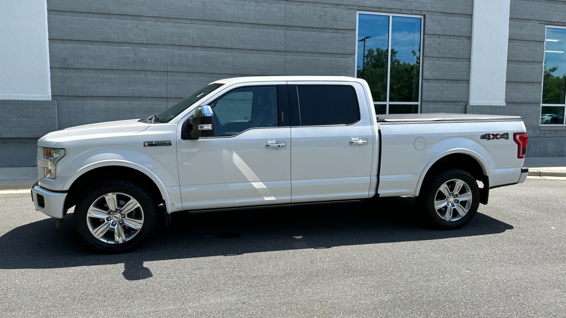 Used 2016 Ford F-150 PLATINUM / TECH PKG / BED COVER / LEATHER INTERIOR for sale $35,000 at Formula Imports in Charlotte NC 28227 3