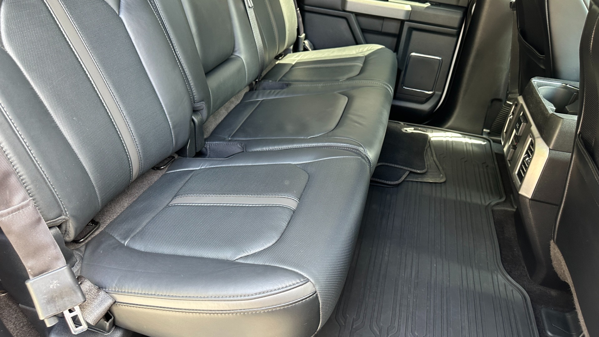 Used 2016 Ford F-150 PLATINUM / TECH PKG / BED COVER / LEATHER INTERIOR for sale $35,000 at Formula Imports in Charlotte NC 28227 30
