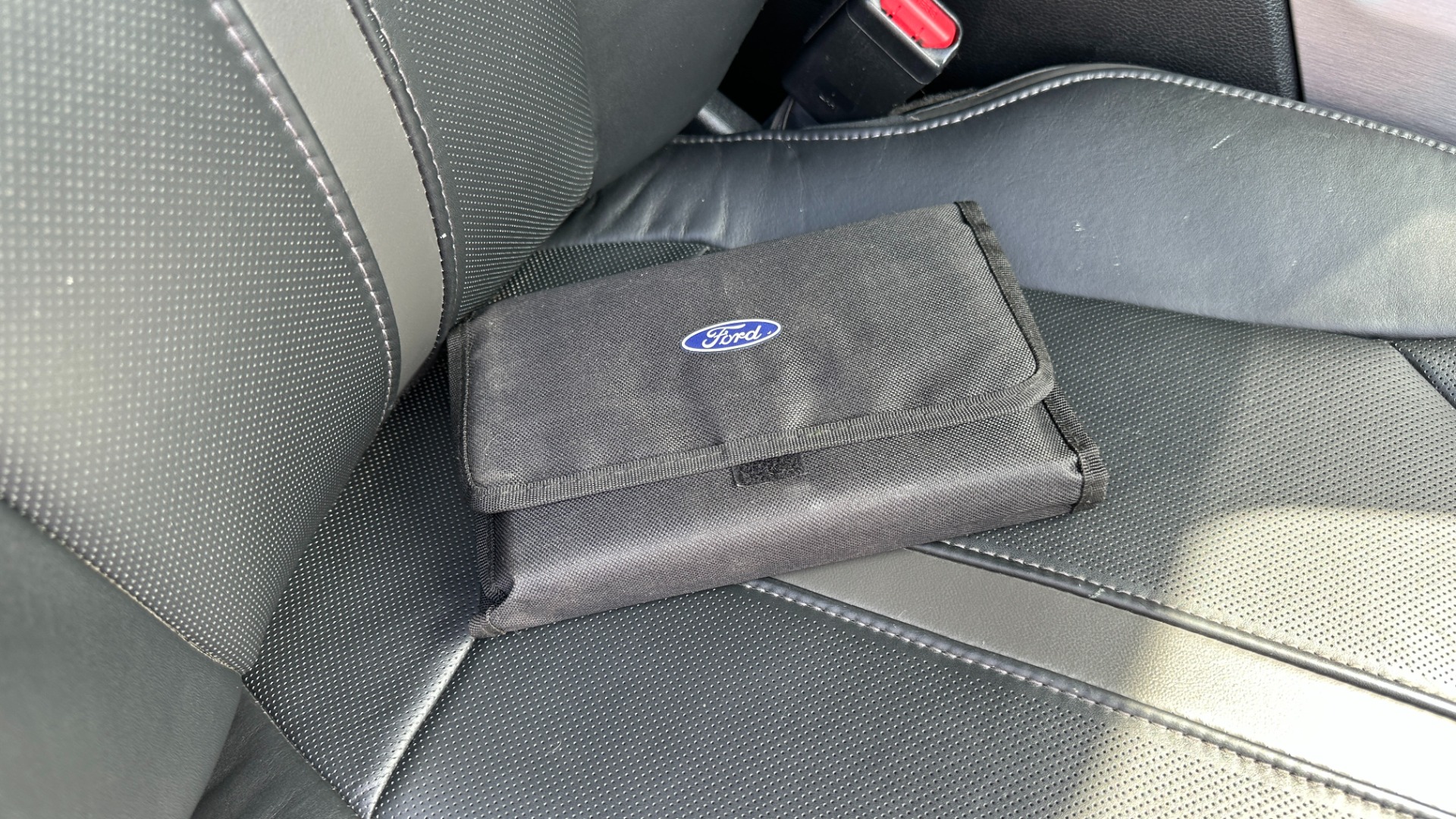 Used 2016 Ford F-150 PLATINUM / TECH PKG / BED COVER / LEATHER INTERIOR for sale $35,000 at Formula Imports in Charlotte NC 28227 48