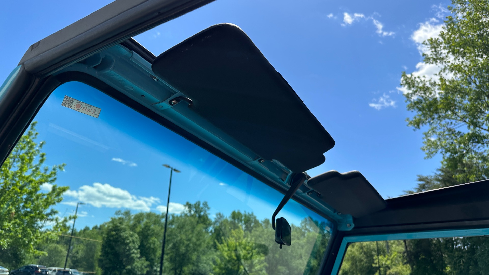 Used 1994 Land Rover Defender 110 CUSTOM BUILD / REBUILT POWERTRAIN / TDI300 DIESEL / 5SPD / BENCH SEATS for sale $81,995 at Formula Imports in Charlotte NC 28227 25