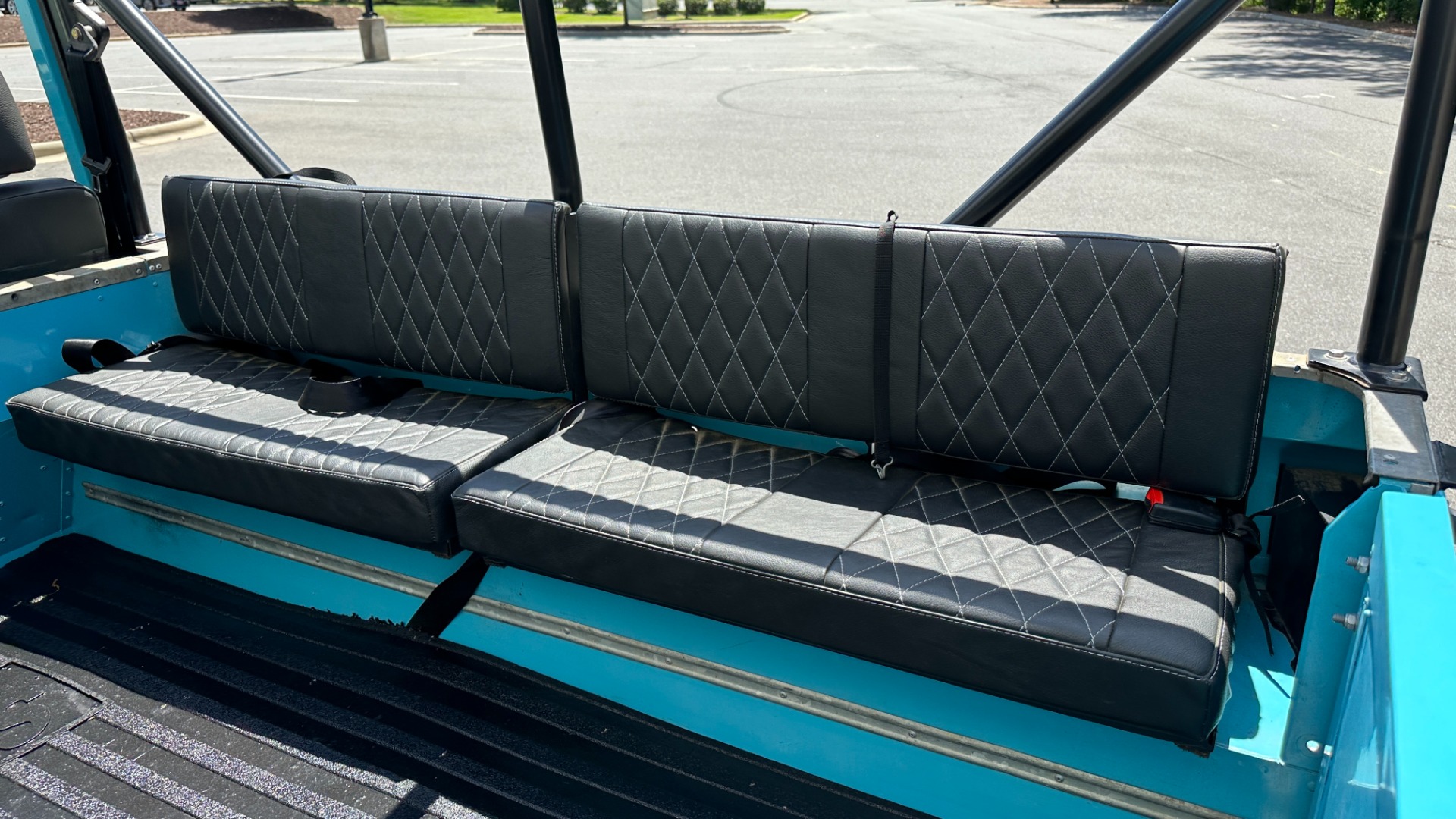 Used 1994 Land Rover Defender 110 CUSTOM BUILD / REBUILT POWERTRAIN / TDI300 DIESEL / 5SPD / BENCH SEATS for sale $81,995 at Formula Imports in Charlotte NC 28227 29