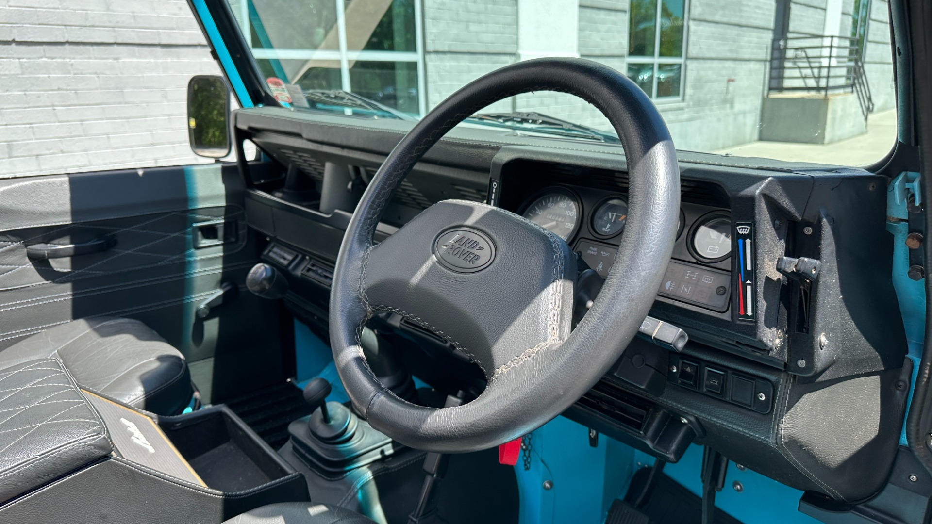Used 1994 Land Rover Defender 110 CUSTOM BUILD / REBUILT POWERTRAIN / TDI300 DIESEL / 5SPD / BENCH SEATS for sale $81,995 at Formula Imports in Charlotte NC 28227 33