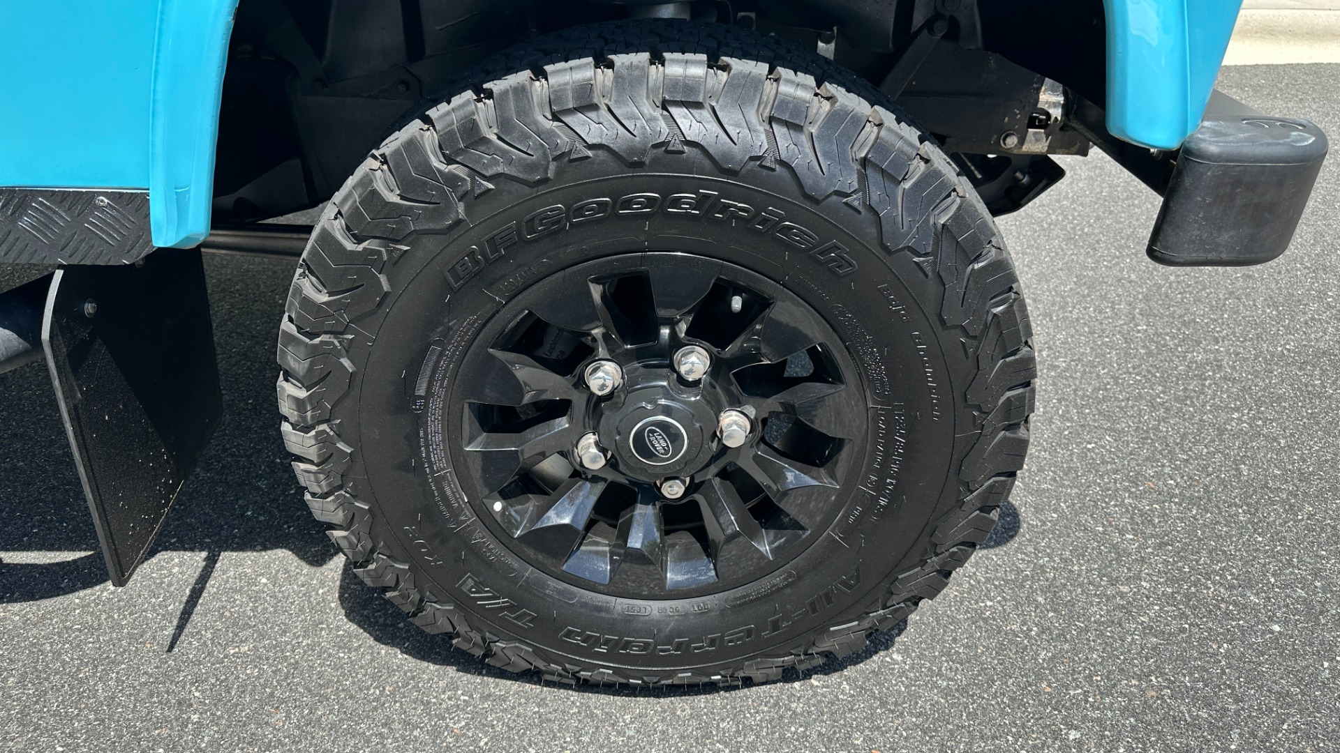 Used 1994 Land Rover Defender 110 CUSTOM BUILD / REBUILT POWERTRAIN / TDI300 DIESEL / 5SPD / BENCH SEATS for sale $81,995 at Formula Imports in Charlotte NC 28227 66
