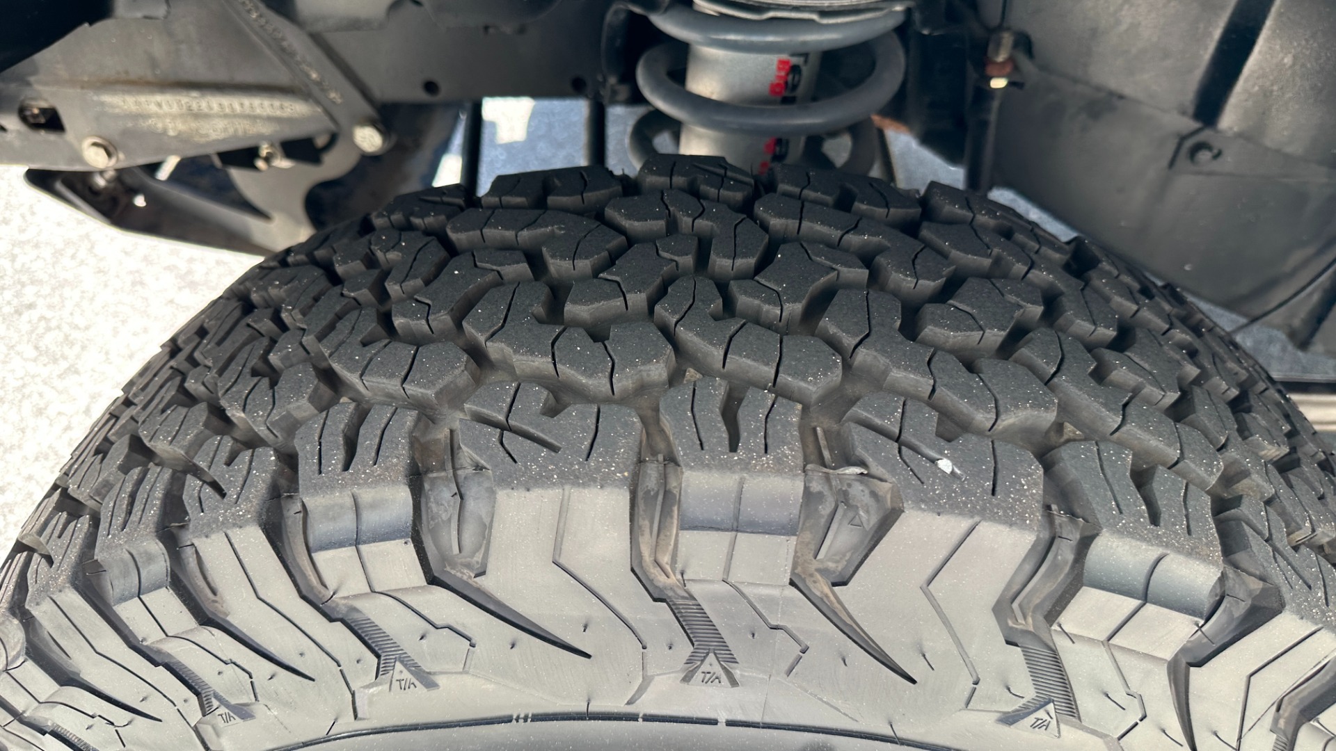Used 1994 Land Rover Defender 110 CUSTOM BUILD / REBUILT POWERTRAIN / TDI300 DIESEL / 5SPD / BENCH SEATS for sale $81,995 at Formula Imports in Charlotte NC 28227 72