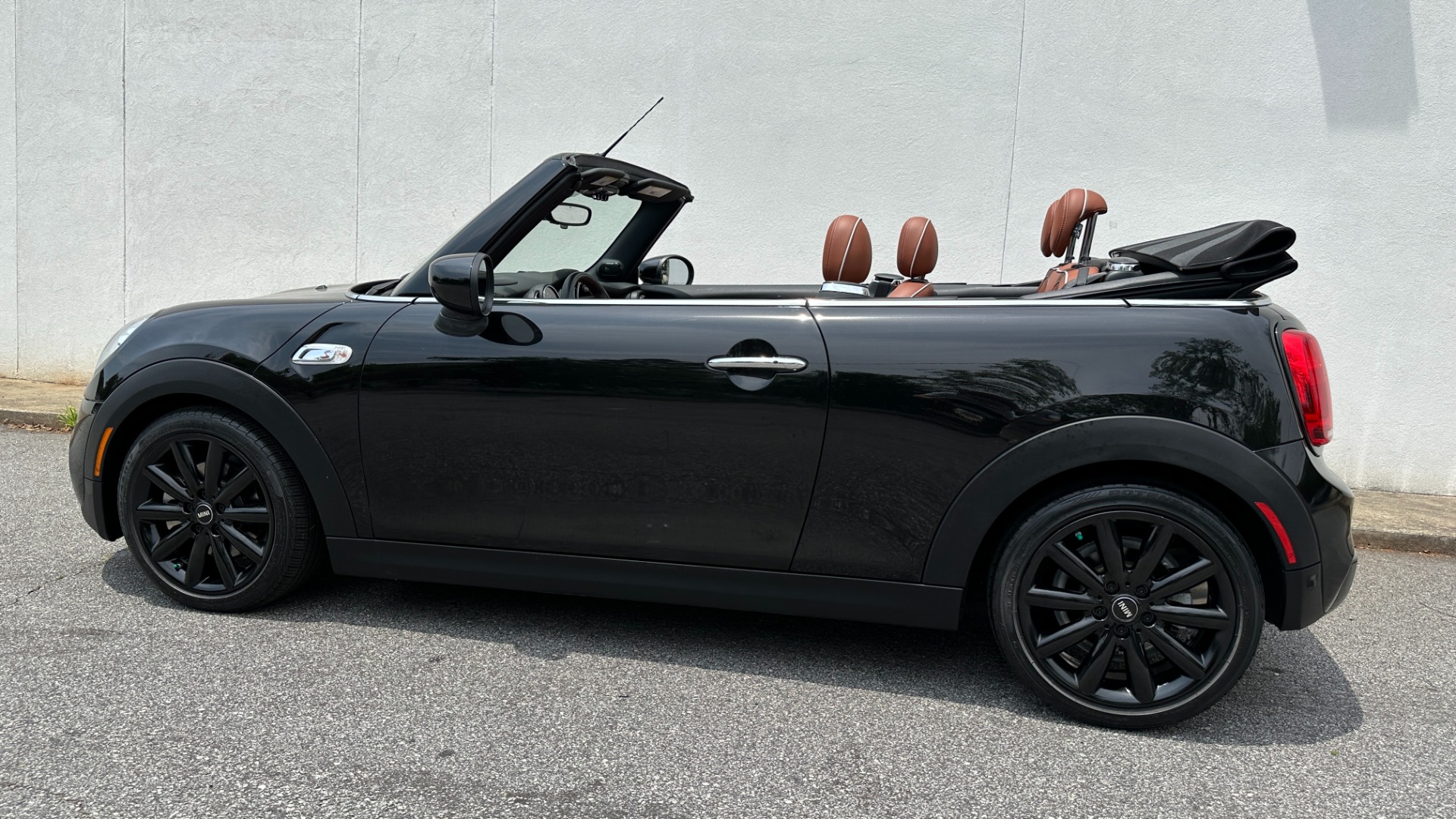 Used 2020 MINI Convertible Cooper S for sale $30,995 at Formula Imports in Charlotte NC 28227 3