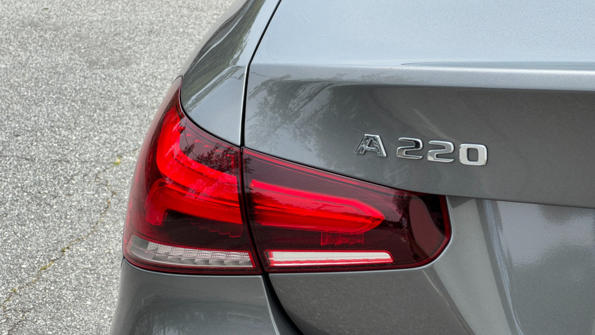 Used 2019 Mercedes-Benz A-Class A 220 for sale $30,995 at Formula Imports in Charlotte NC 28227 39