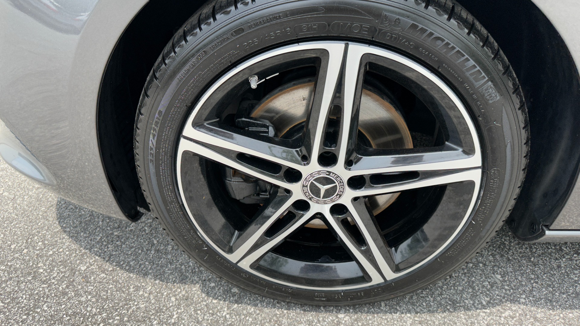 Used 2019 Mercedes-Benz A-Class A220 / AMBIENT LIGHTING / PREMIUM PACKAGE / DRIVER ASSIST for sale $27,000 at Formula Imports in Charlotte NC 28227 45