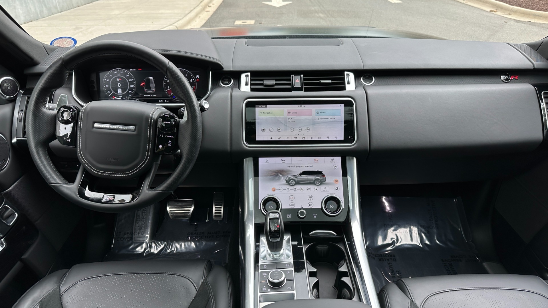 Used 2020 Land Rover Range Rover Sport SVR / SATIN SVO PAINT / DRIVE ASSIST / PREMIUM / TOW PACKAGE for sale $94,941 at Formula Imports in Charlotte NC 28227 32