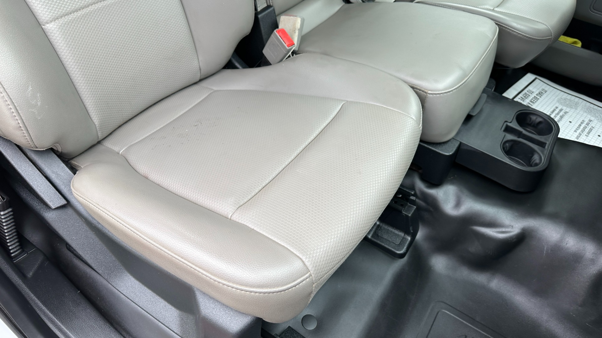 Used 2019 Ford F-150 XL / WORK TRUCK / VINYL SEATS / BED RACK / TOOLBOX / 2WD for sale $18,995 at Formula Imports in Charlotte NC 28227 24
