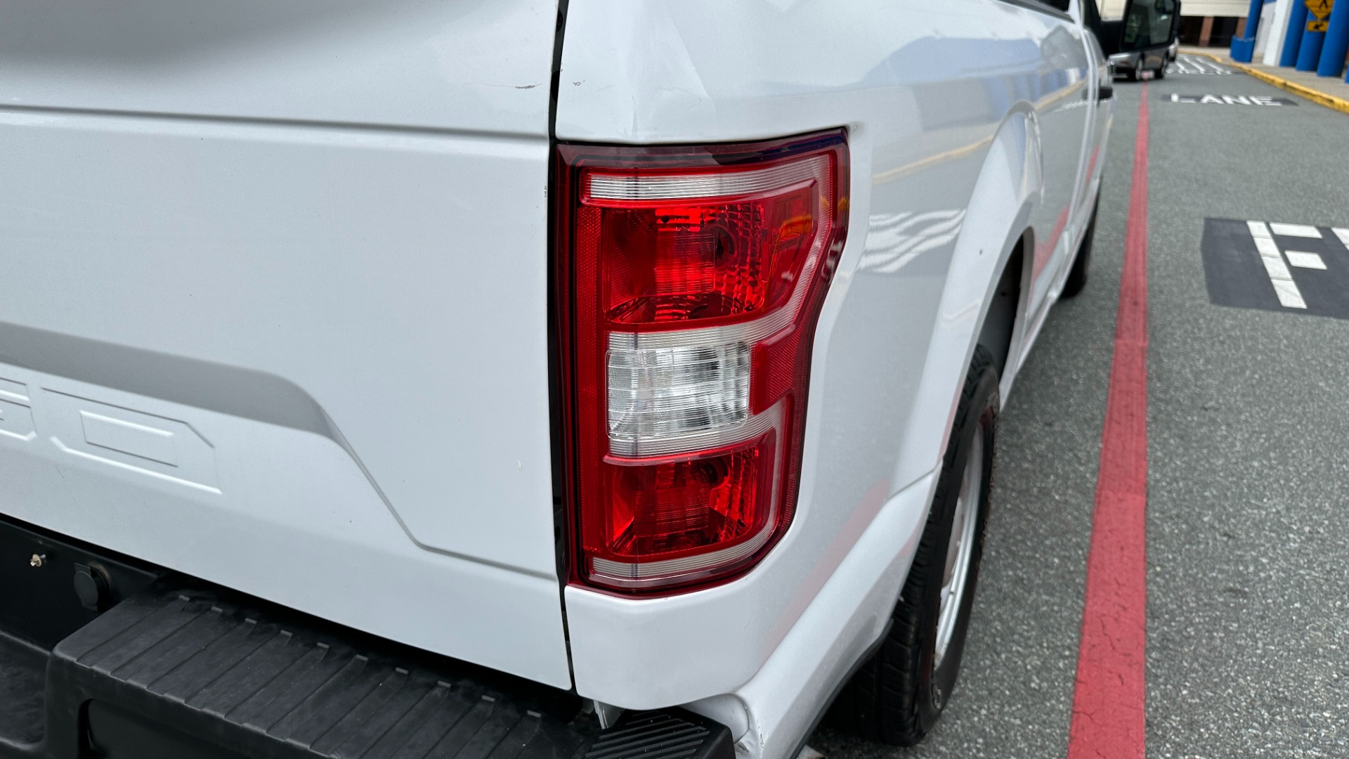 Used 2019 Ford F-150 XL / WORK TRUCK / VINYL SEATS / BED RACK / TOOLBOX / 2WD for sale $18,995 at Formula Imports in Charlotte NC 28227 31