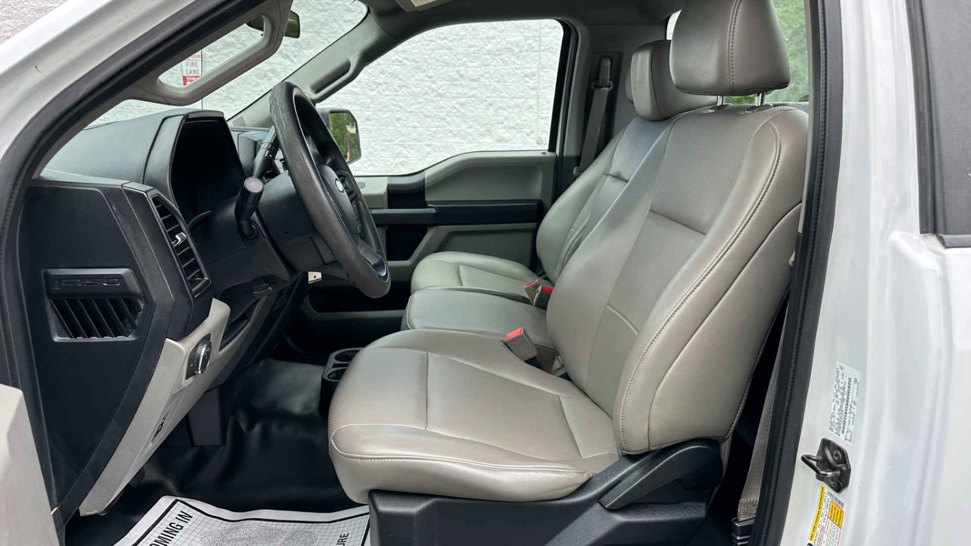 Used 2019 Ford F-150 XL / WORK TRUCK / VINYL SEATS / BED RACK / TOOLBOX / 2WD for sale $18,995 at Formula Imports in Charlotte NC 28227 44