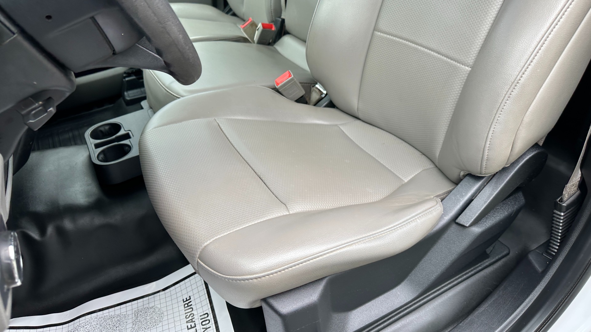Used 2019 Ford F-150 XL / WORK TRUCK / VINYL SEATS / BED RACK / TOOLBOX / 2WD for sale $18,995 at Formula Imports in Charlotte NC 28227 46