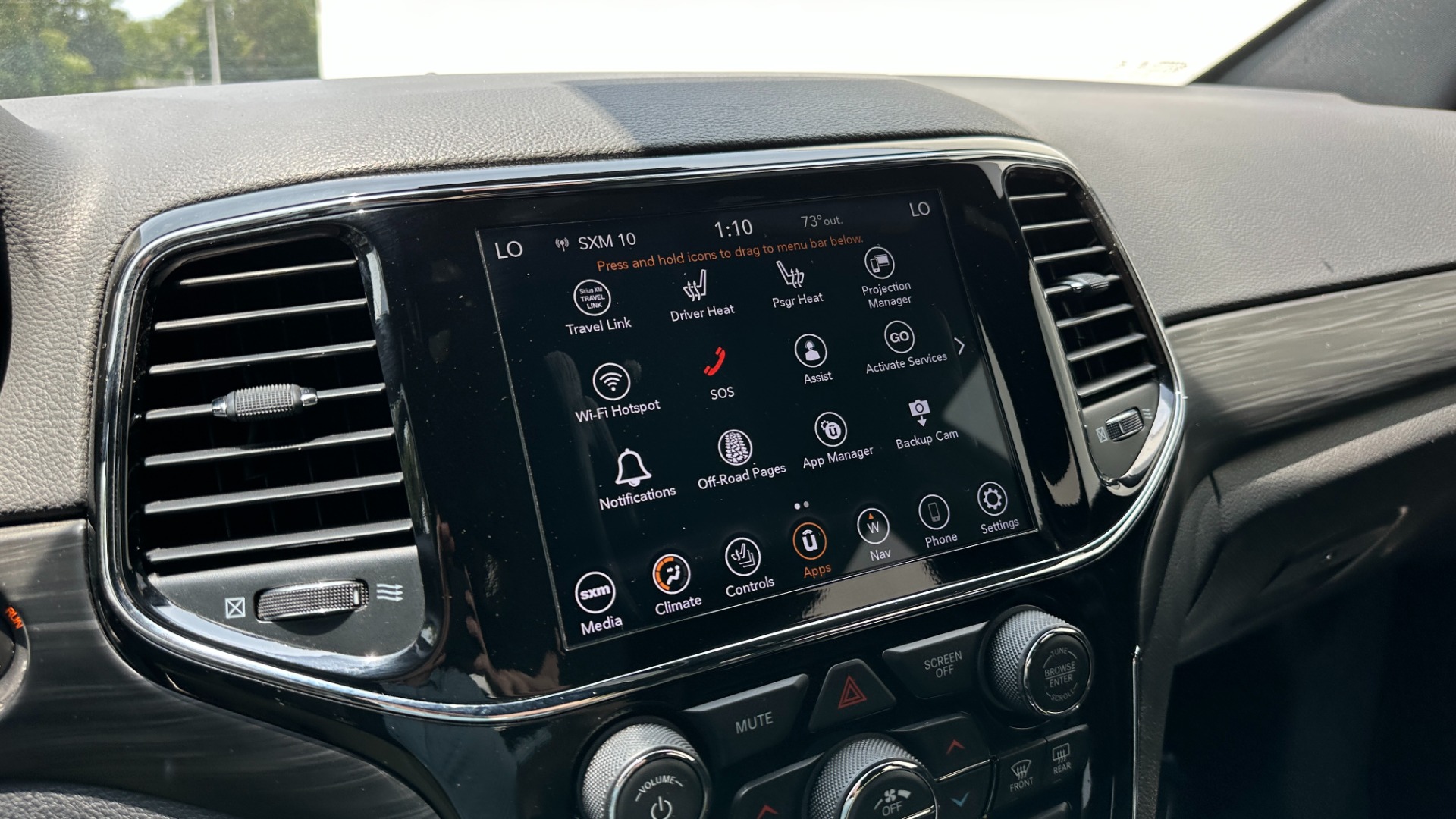 Used 2021 Jeep Grand Cherokee Laredo X PREMIUM LIGHTING / REMOTE START / SIRIUSXM for sale Sold at Formula Imports in Charlotte NC 28227 17