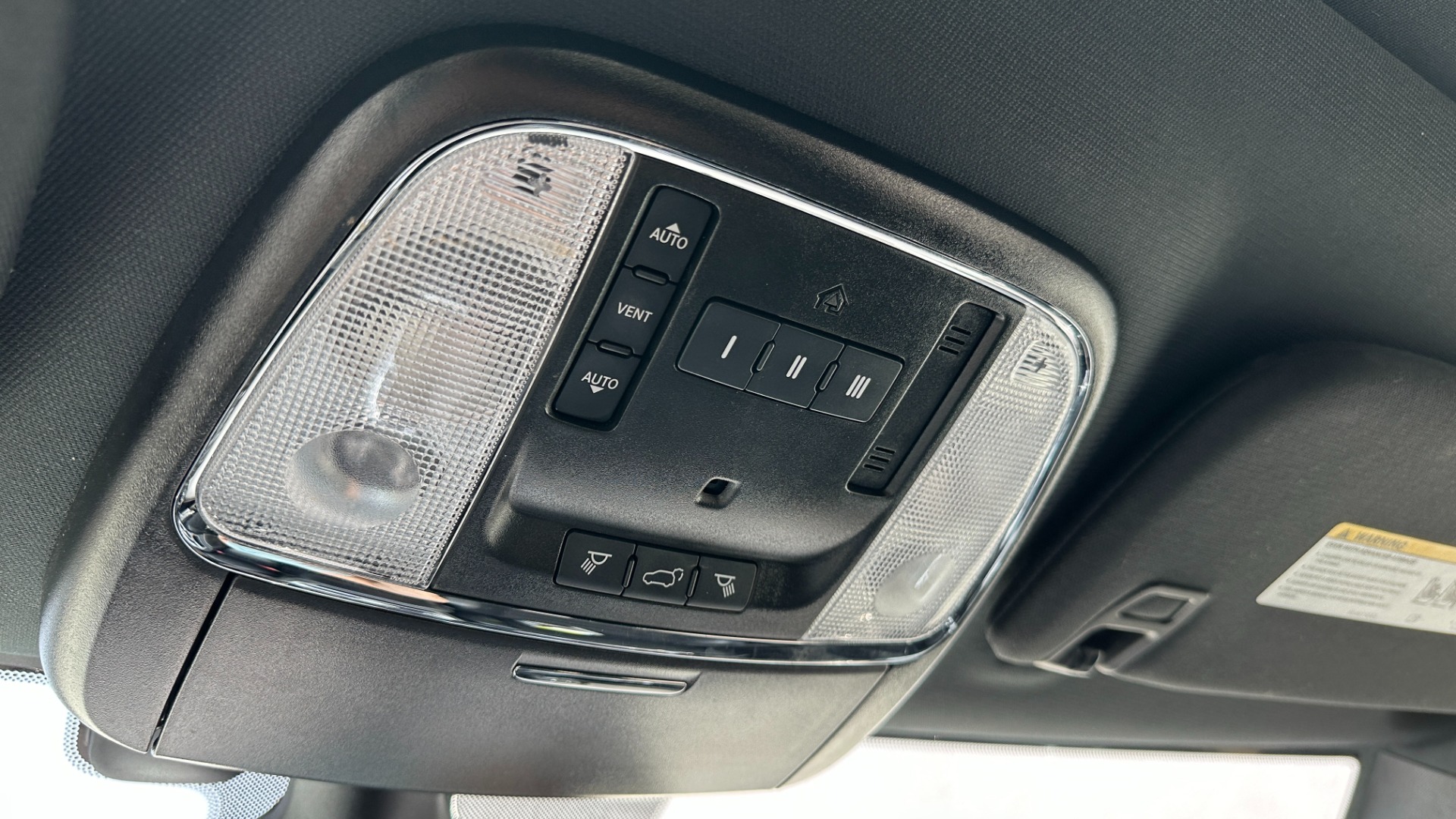 Used 2021 Jeep Grand Cherokee Laredo X for sale $33,995 at Formula Imports in Charlotte NC 28227 21