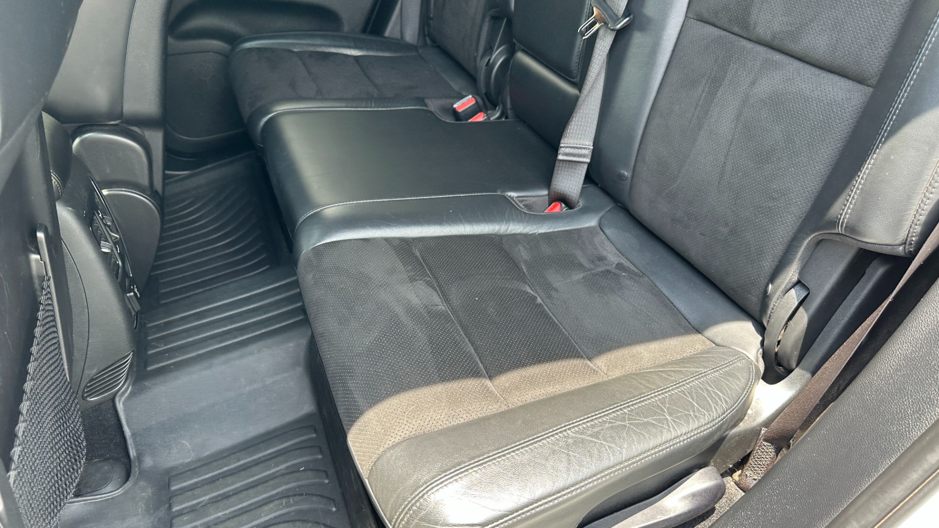 Used 2021 Jeep Grand Cherokee Laredo X for sale $33,995 at Formula Imports in Charlotte NC 28227 26