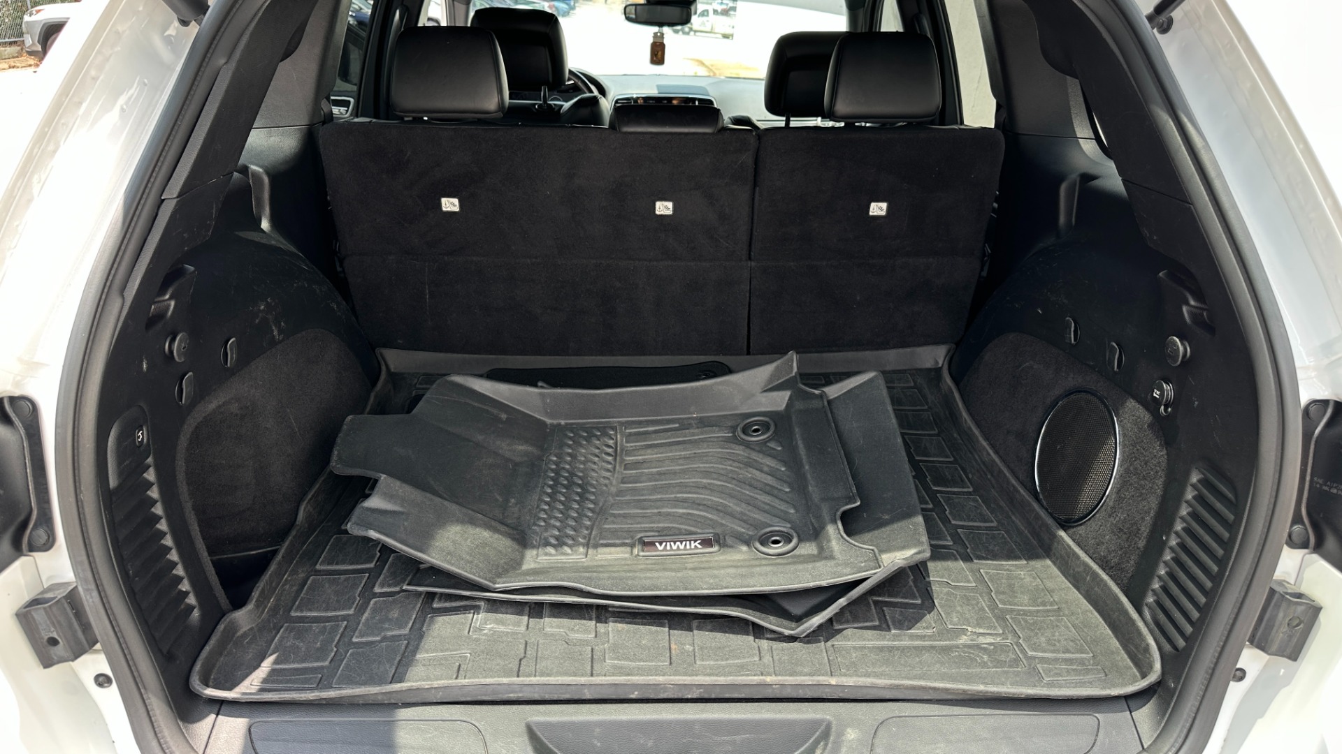 Used 2021 Jeep Grand Cherokee Laredo X for sale $33,995 at Formula Imports in Charlotte NC 28227 45