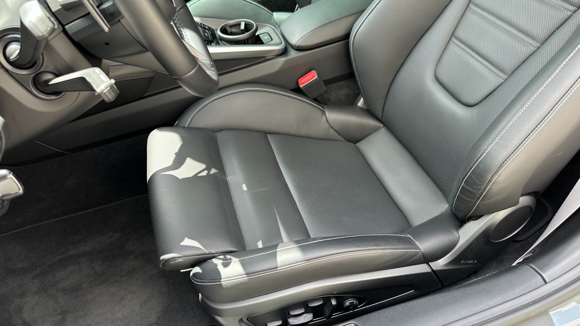 Used 2021 Porsche 911 TURBO S / CUSTOM PTS COLOR / BIG OPTIONS / SPORT SEATS / CARBON FIBER for sale $289,000 at Formula Imports in Charlotte NC 28227 13