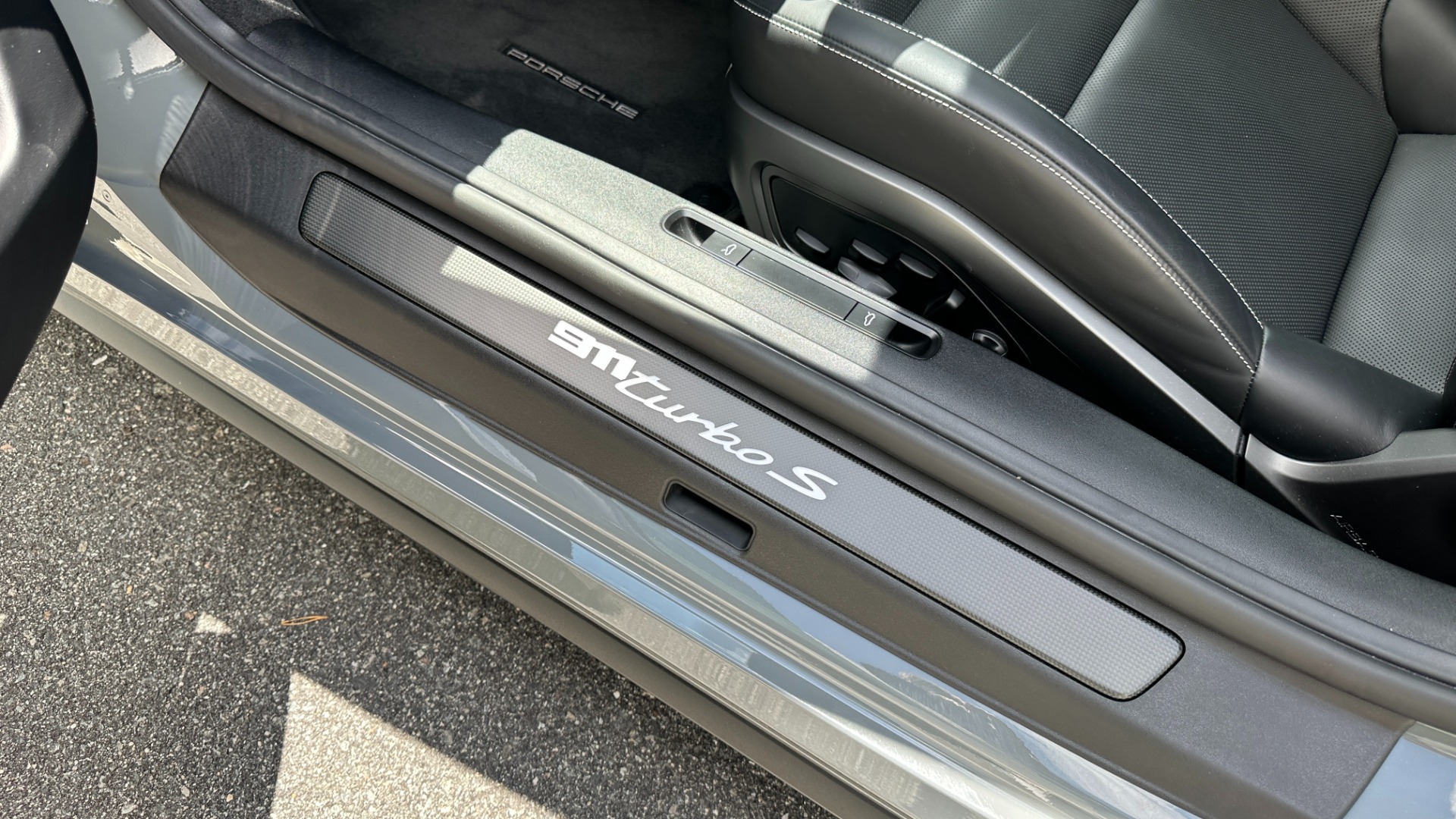 Used 2021 Porsche 911 TURBO S / CUSTOM PTS COLOR / BIG OPTIONS / SPORT SEATS / CARBON FIBER for sale $289,000 at Formula Imports in Charlotte NC 28227 14