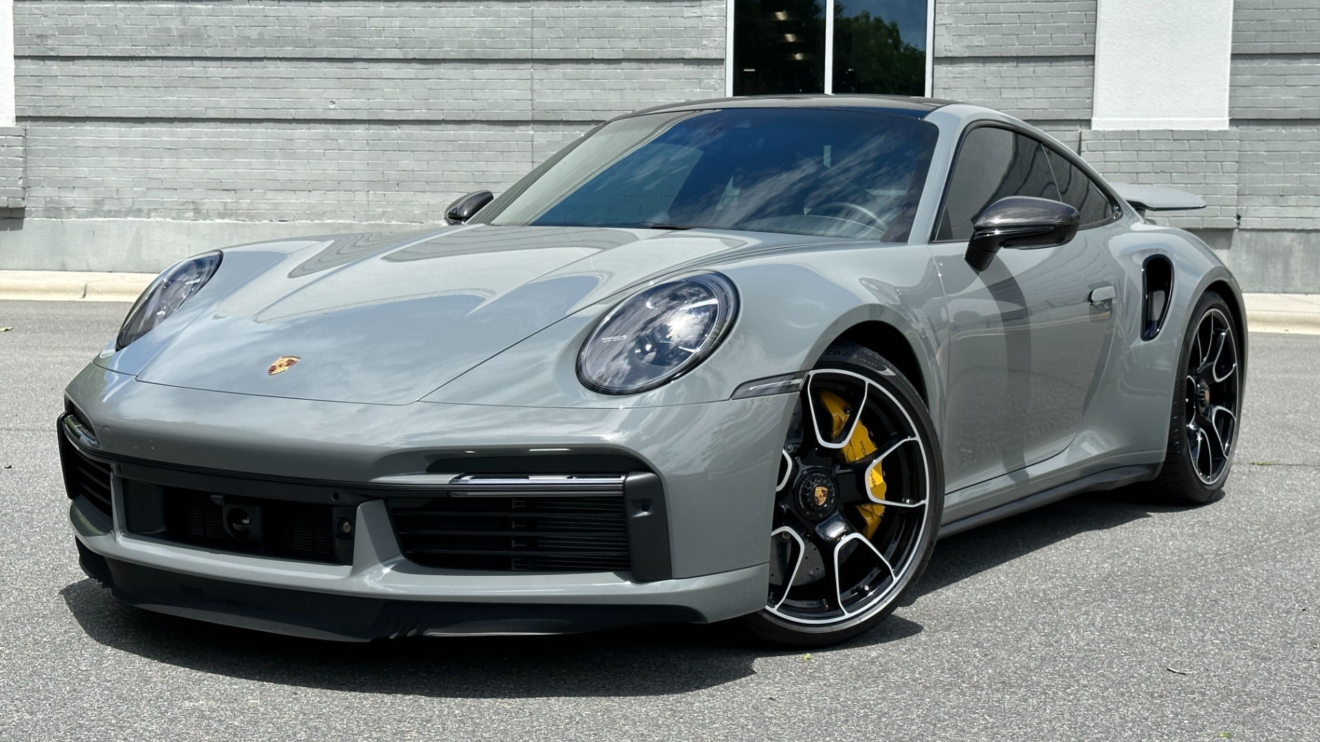 Used 2021 Porsche 911 TURBO S / CUSTOM PTS COLOR / BIG OPTIONS / SPORT SEATS / CARBON FIBER for sale $289,000 at Formula Imports in Charlotte NC 28227 41