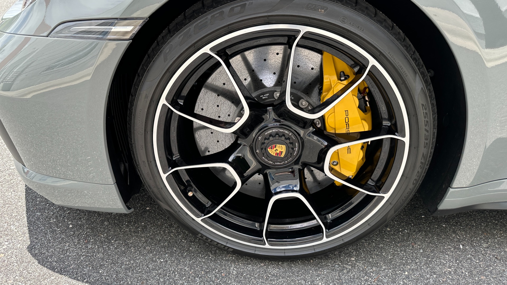 Used 2021 Porsche 911 TURBO S / CUSTOM PTS COLOR / BIG OPTIONS / SPORT SEATS / CARBON FIBER for sale $289,000 at Formula Imports in Charlotte NC 28227 45