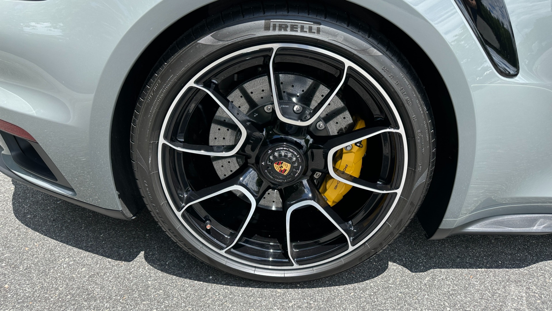 Used 2021 Porsche 911 TURBO S / CUSTOM PTS COLOR / BIG OPTIONS / SPORT SEATS / CARBON FIBER for sale $289,000 at Formula Imports in Charlotte NC 28227 47