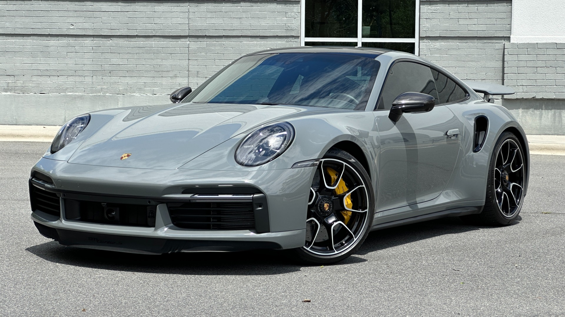 Used 2021 Porsche 911 TURBO S / CUSTOM PTS COLOR / BIG OPTIONS / SPORT SEATS / CARBON FIBER for sale $289,000 at Formula Imports in Charlotte NC 28227 1