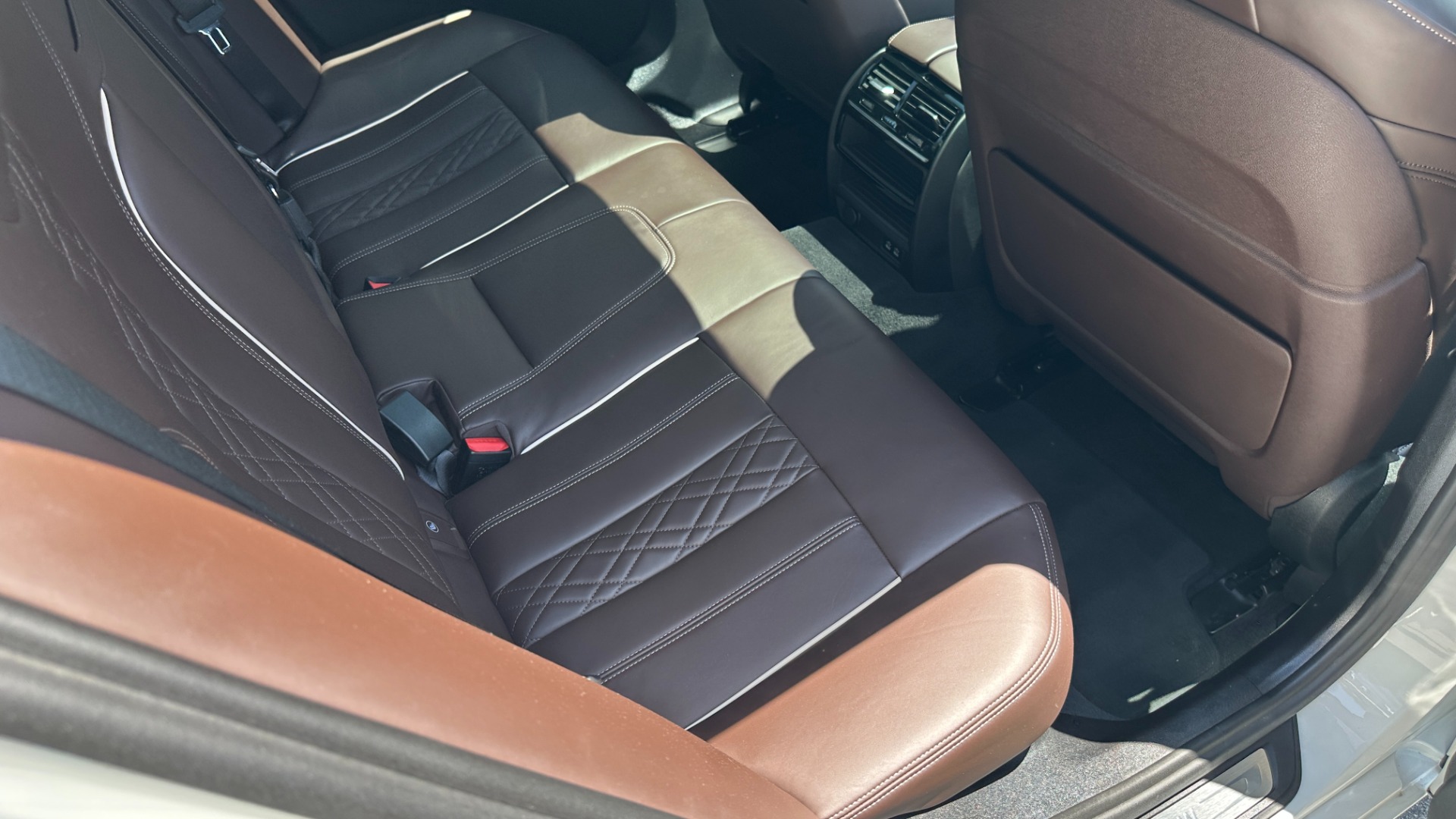 Used 2020 BMW 5 Series 540i xDrive / EXECUTIVE / LUXURY / HK SURROUND / NAPPA LEATHER for sale $45,995 at Formula Imports in Charlotte NC 28227 34