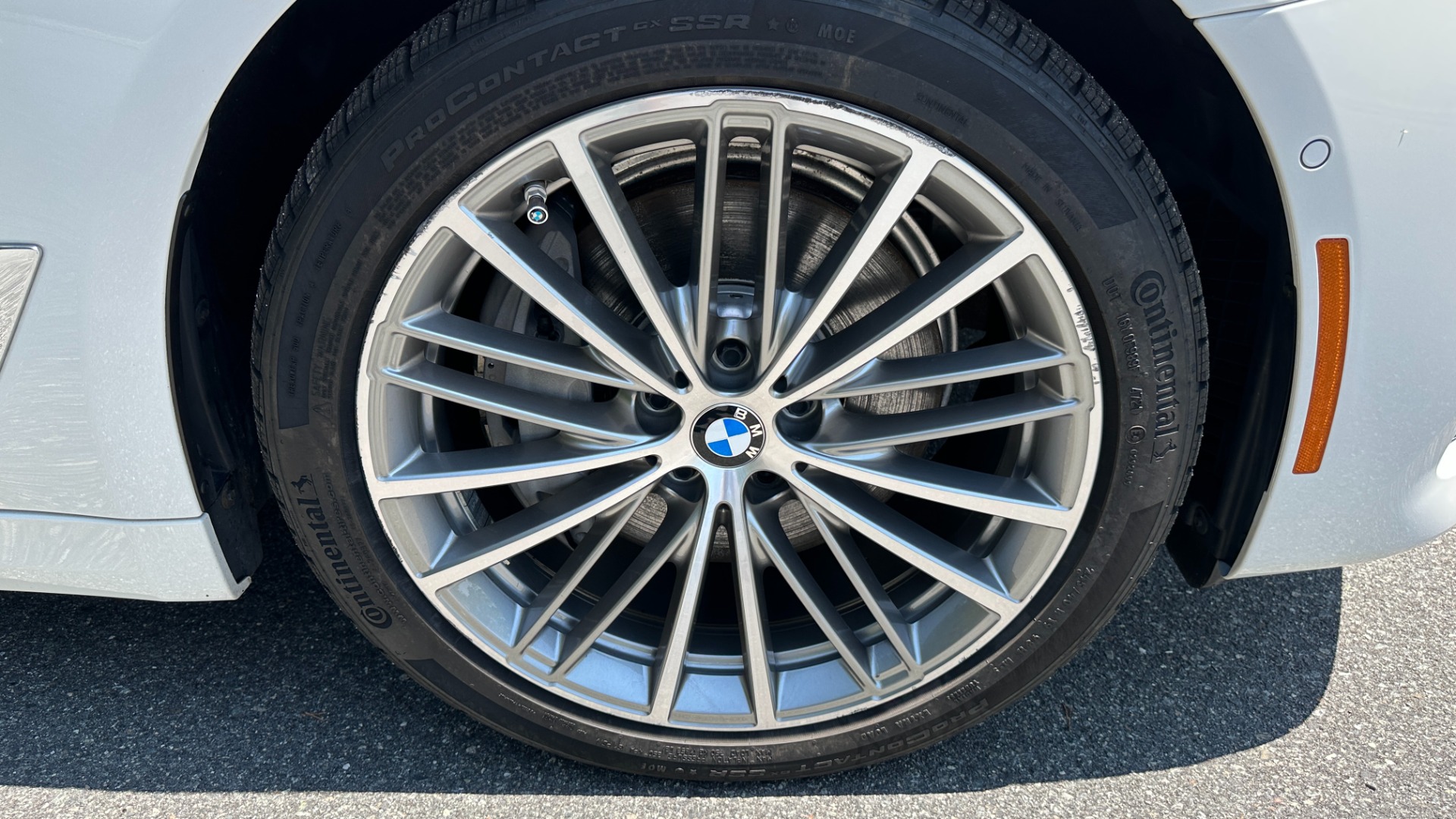 Used 2020 BMW 5 Series 540i xDrive / EXECUTIVE / LUXURY / HK SURROUND / NAPPA LEATHER for sale $45,995 at Formula Imports in Charlotte NC 28227 44