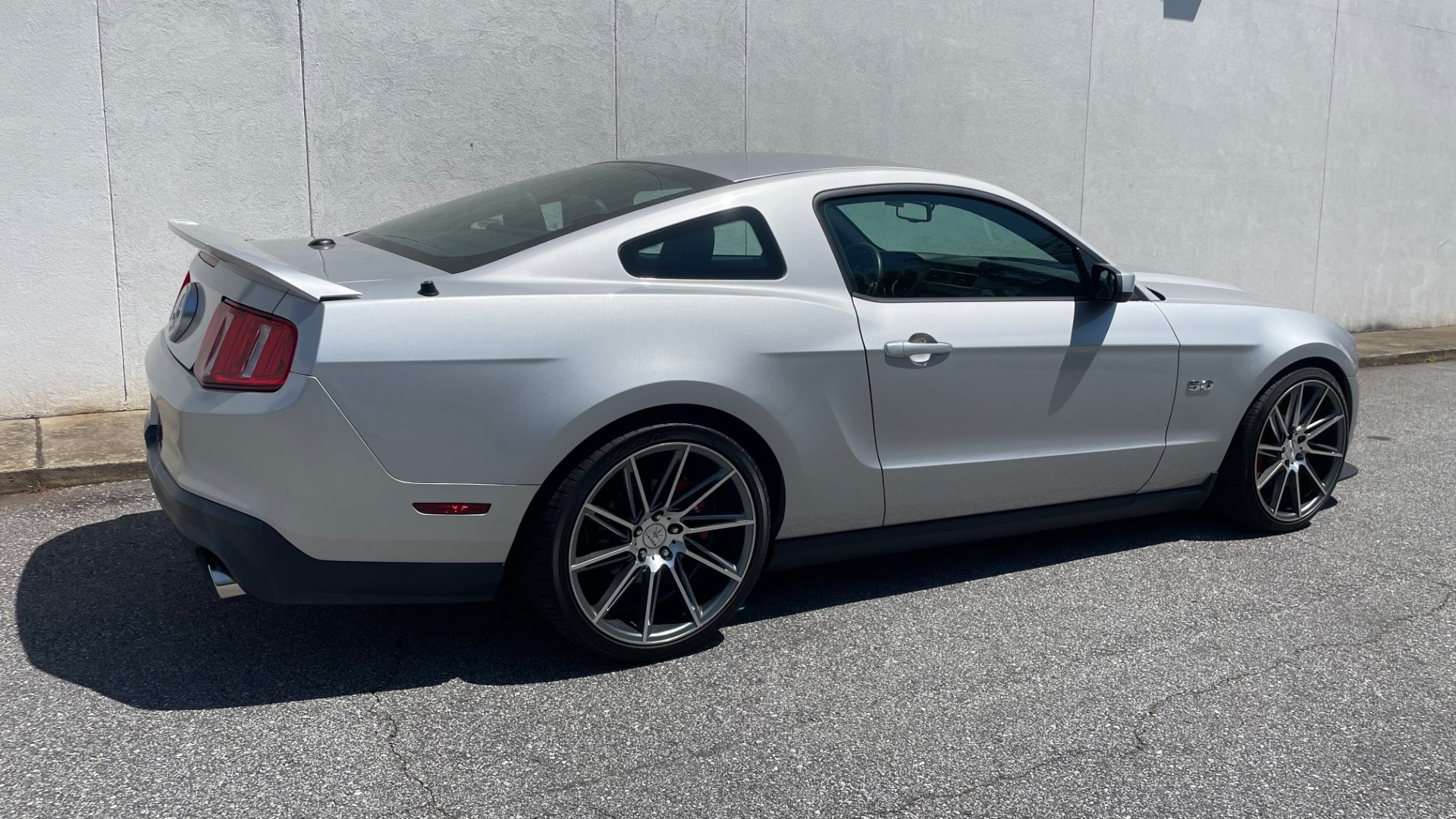 Used 2012 Ford Mustang GT Premium for sale Sold at Formula Imports in Charlotte NC 28227 6