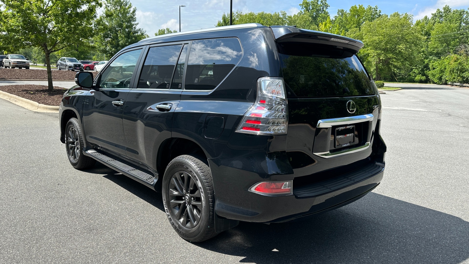 Used 2020 Lexus GX GX 460 PREMIUM / LEATHER STEERING / LEATHER INTERIOR / 4WD for sale Sold at Formula Imports in Charlotte NC 28227 4