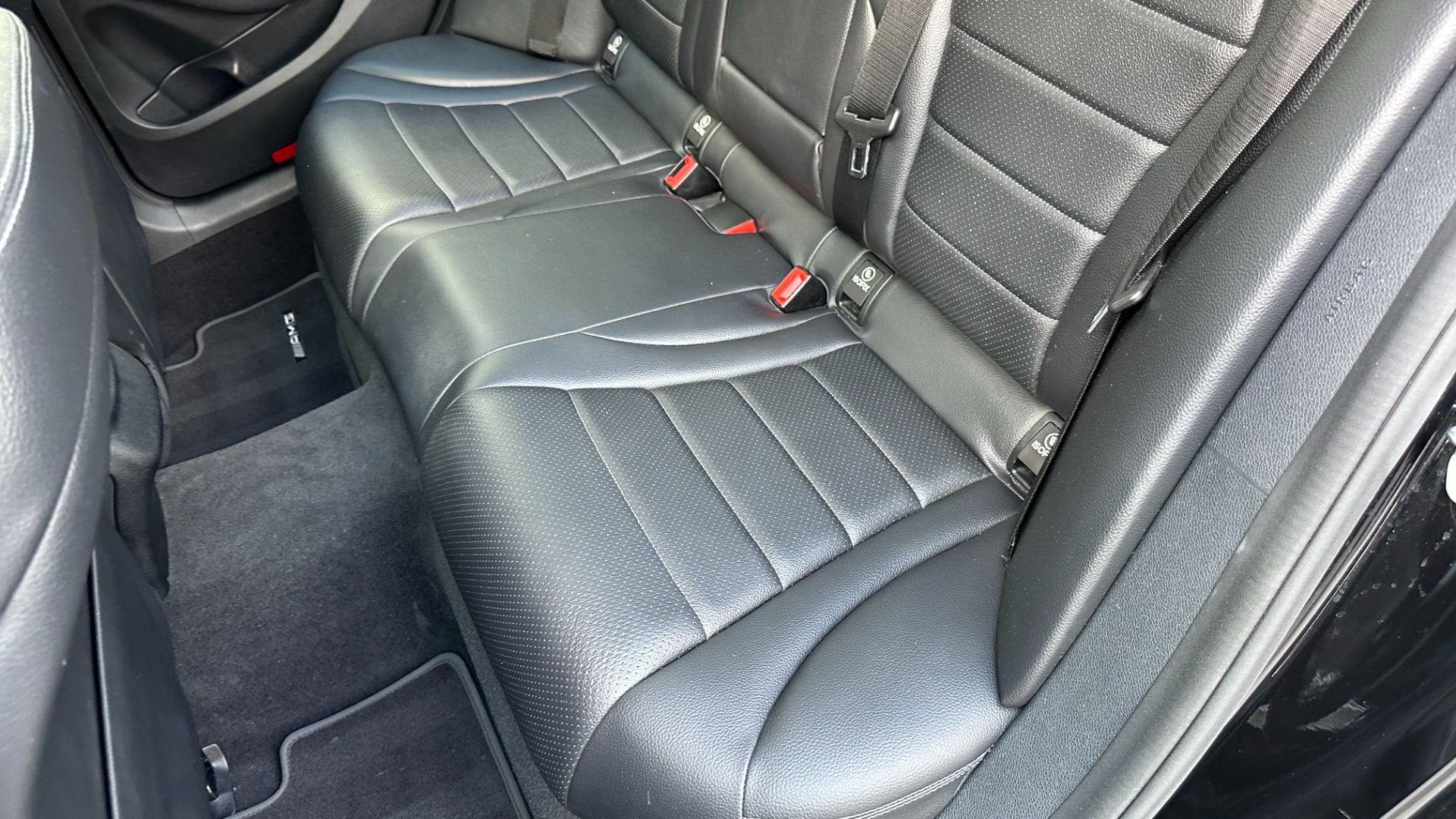 Used 2020 Mercedes-Benz C-Class C 300 / AMG LINE / AMG WHEELS / PREMIUM PKG / NAVIGATION for sale $30,995 at Formula Imports in Charlotte NC 28227 26
