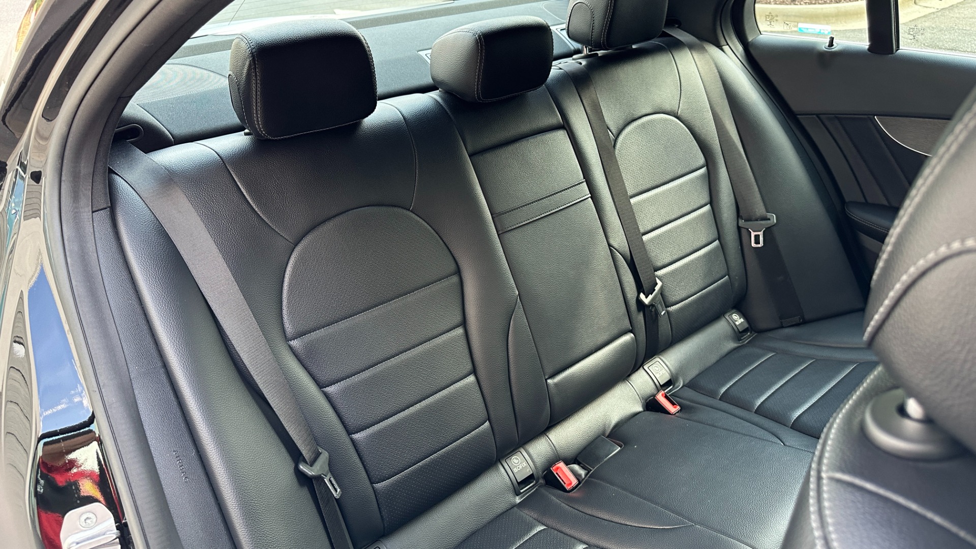 Used 2020 Mercedes-Benz C-Class C 300 / AMG LINE / AMG WHEELS / PREMIUM PKG / NAVIGATION for sale $30,995 at Formula Imports in Charlotte NC 28227 30