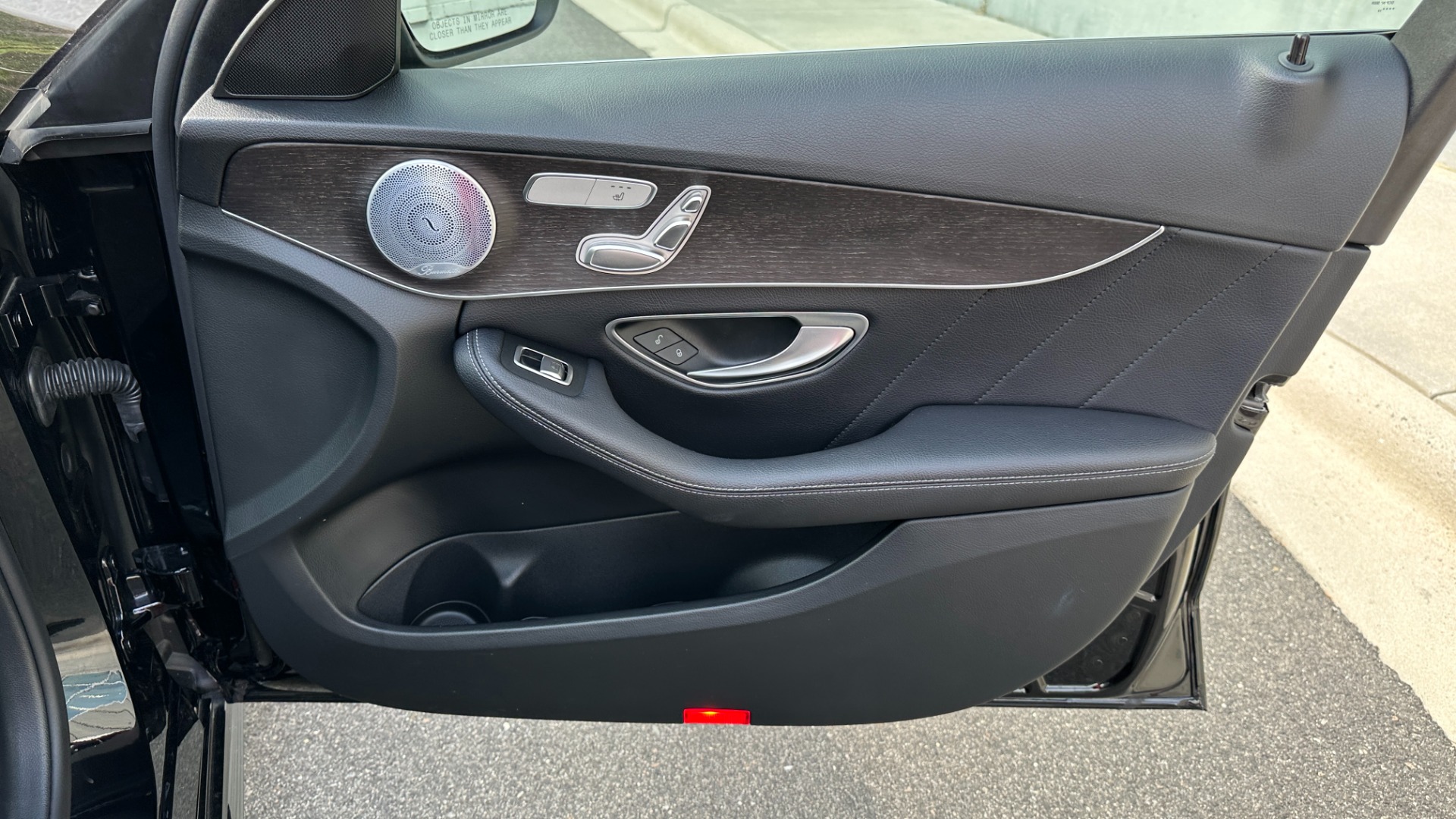 Used 2020 Mercedes-Benz C-Class C 300 / AMG LINE / AMG WHEELS / PREMIUM PKG / NAVIGATION for sale $30,995 at Formula Imports in Charlotte NC 28227 31
