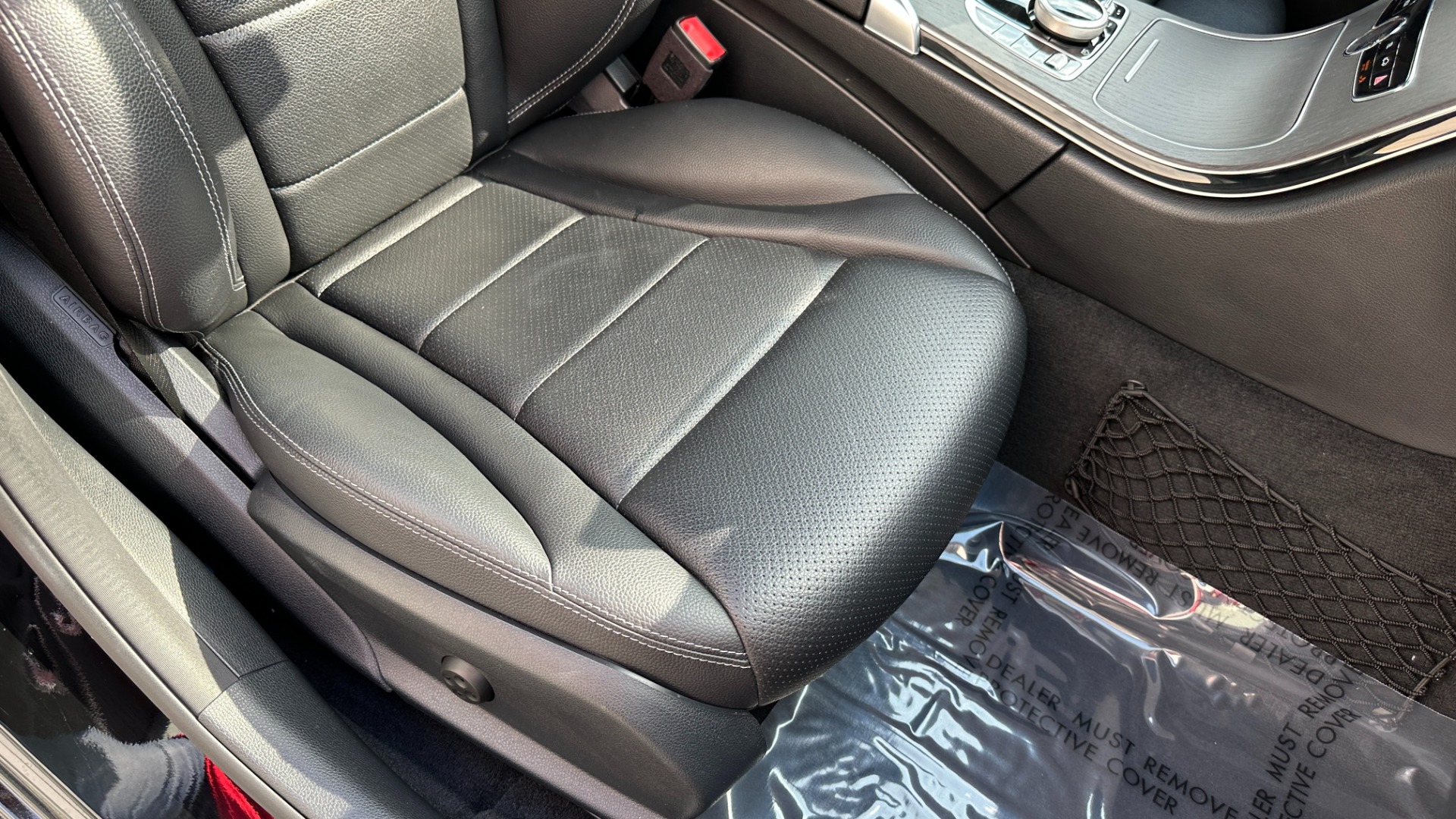 Used 2020 Mercedes-Benz C-Class C 300 / AMG LINE / AMG WHEELS / PREMIUM PKG / NAVIGATION for sale $30,995 at Formula Imports in Charlotte NC 28227 35