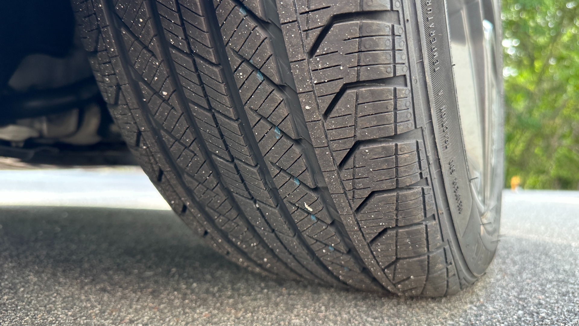 Used 2020 Mercedes-Benz C-Class C 300 / AMG LINE / AMG WHEELS / PREMIUM PKG / NAVIGATION for sale $30,995 at Formula Imports in Charlotte NC 28227 43